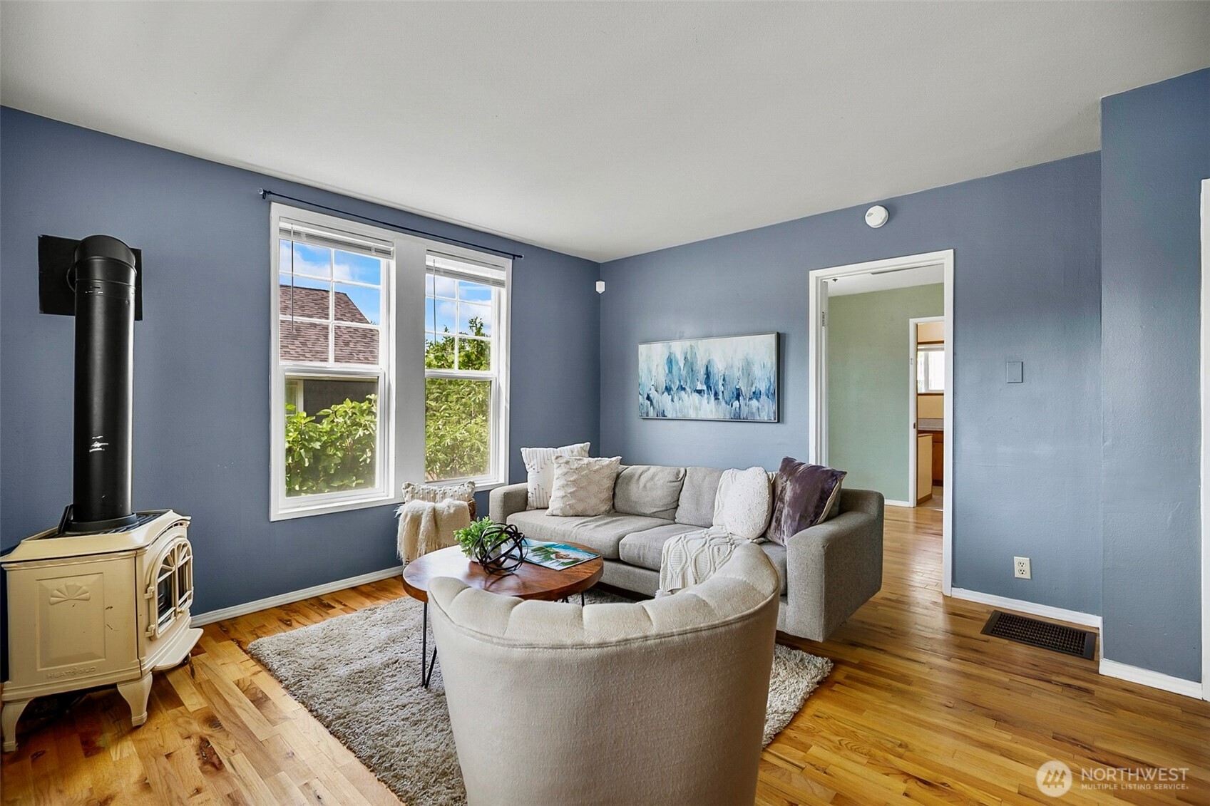307 3rd Street Property Photo 6