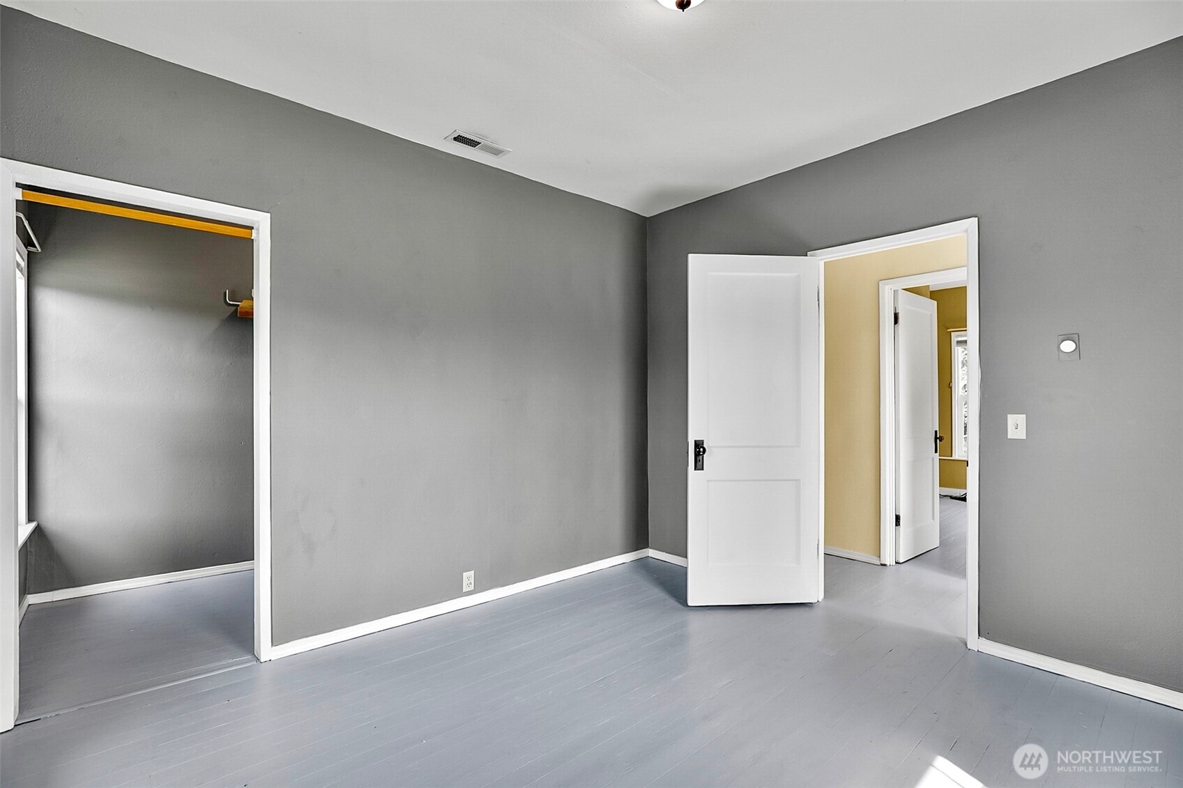 307 3rd Street Property Photo 26