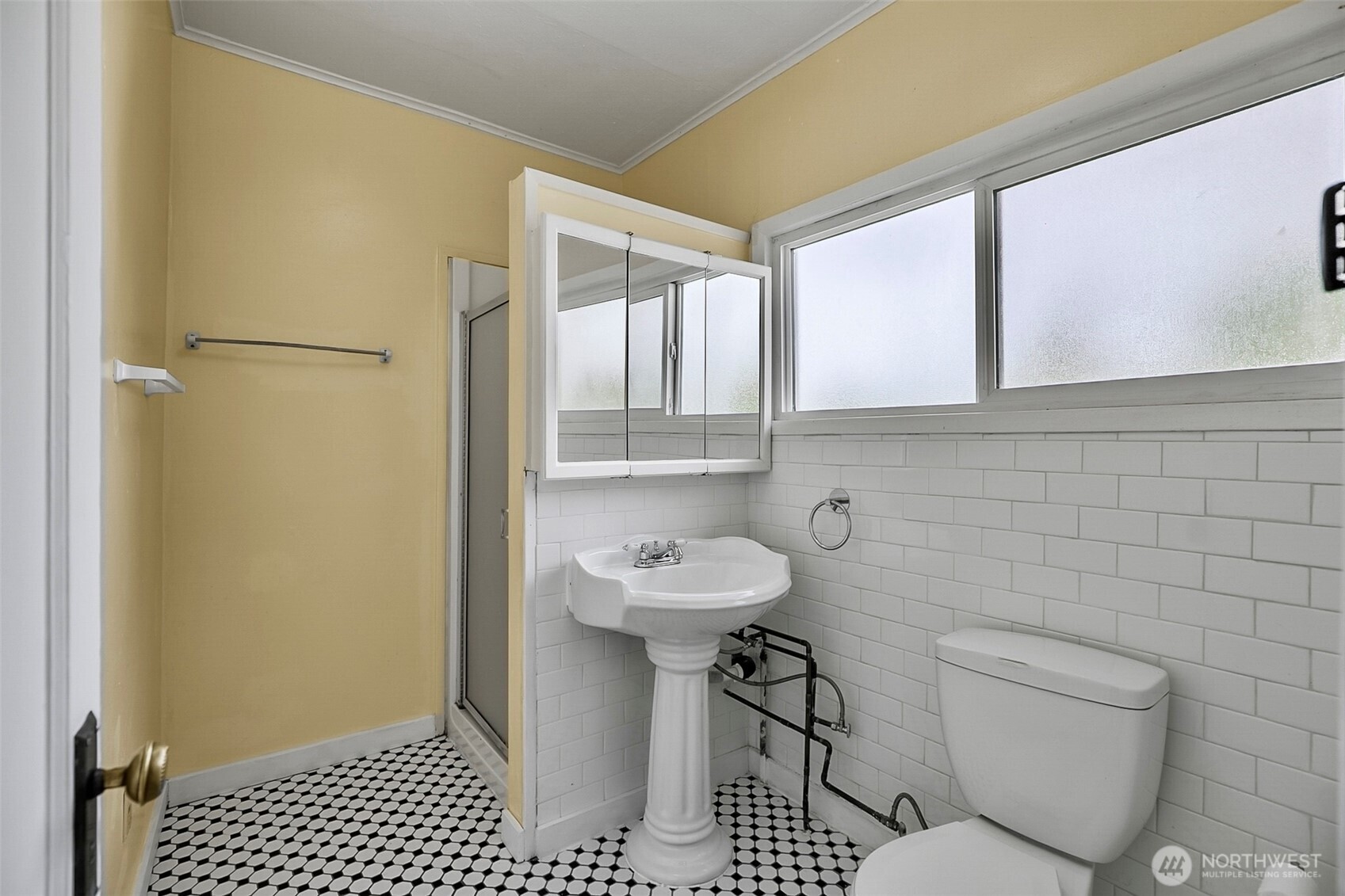307 3rd Street Property Photo 28