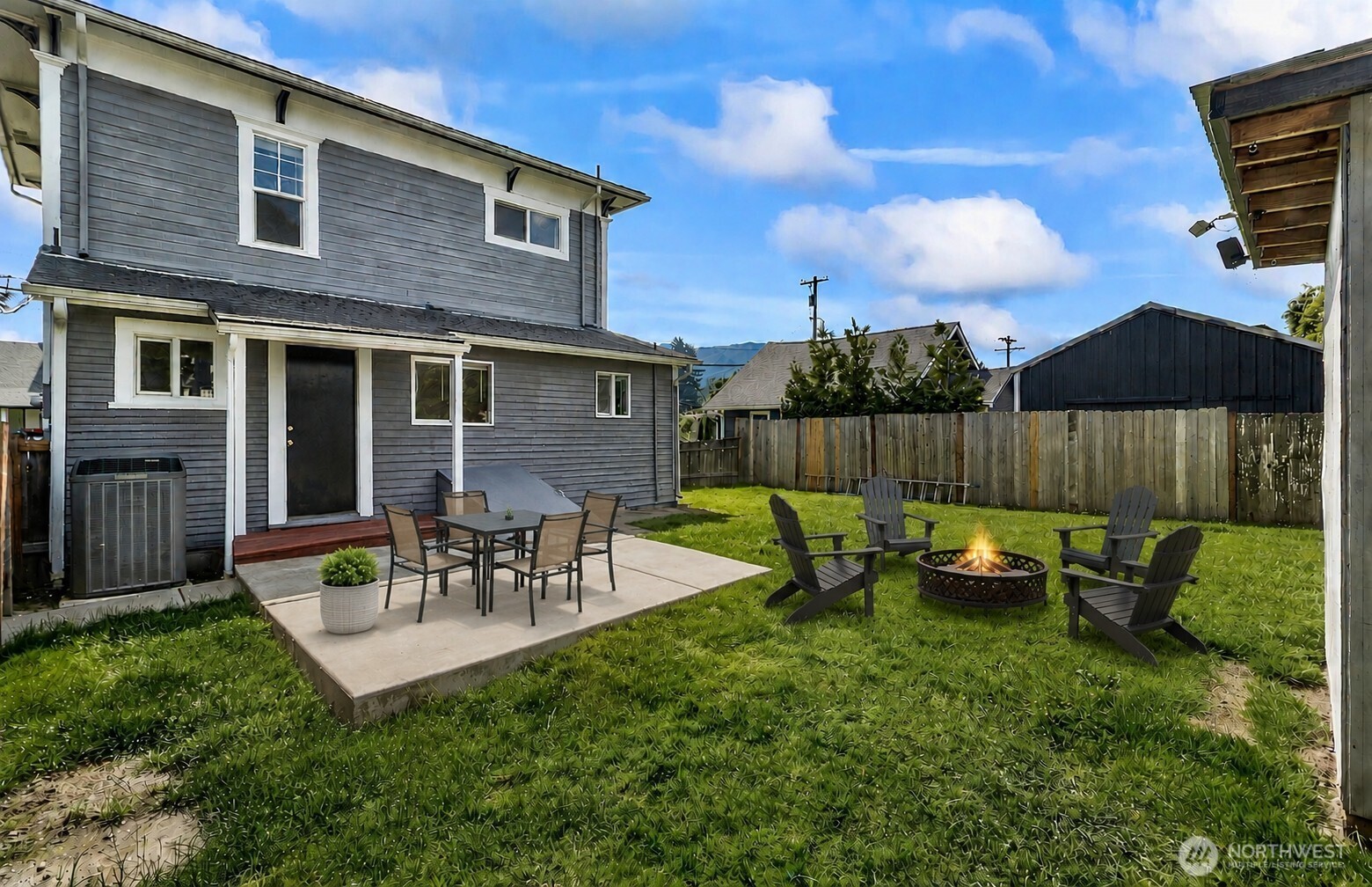 307 3rd Street Property Photo 40