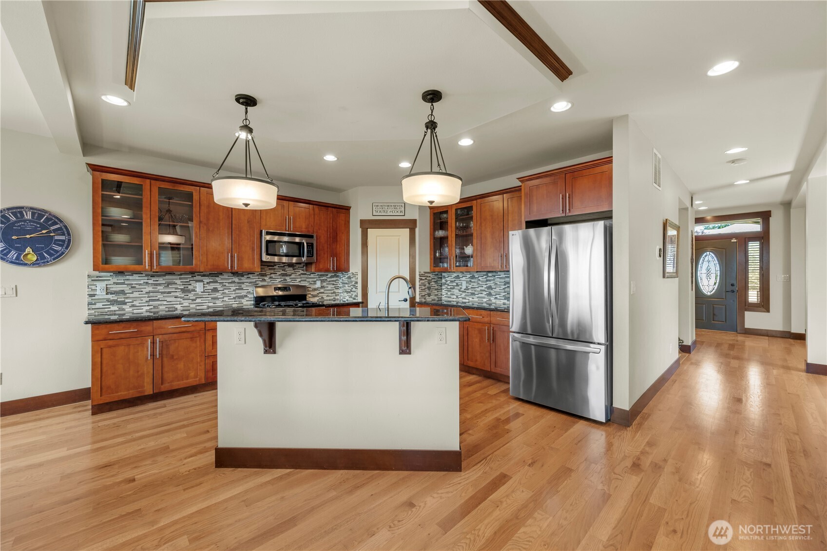6916 37th Place Property Photo 7