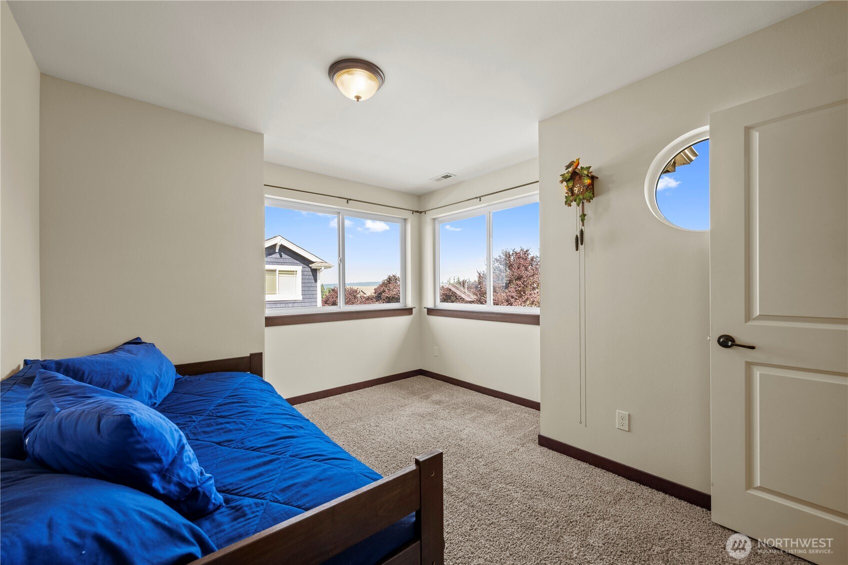 6916 37th Place Property Photo 24