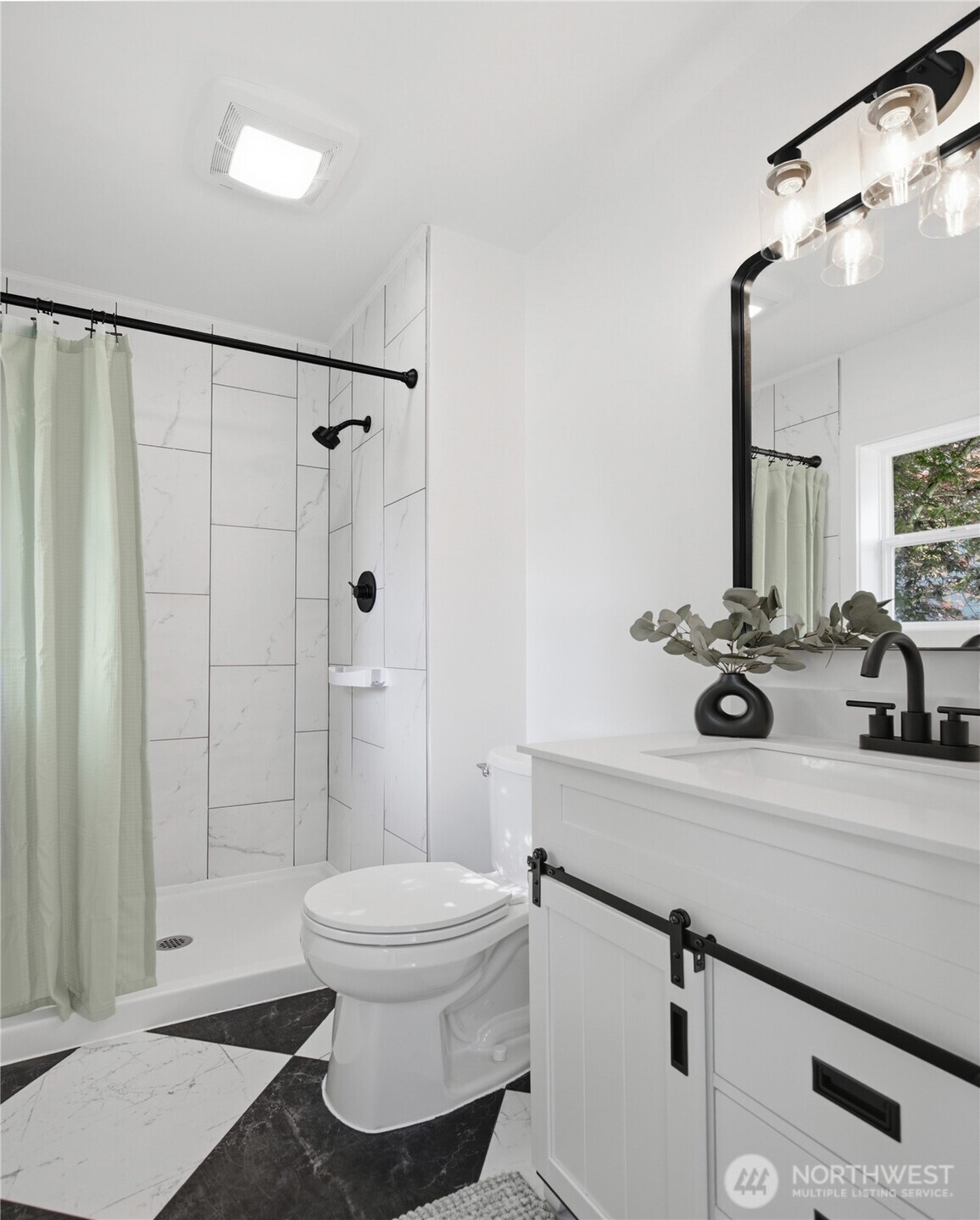 11822 24th Street Property Photo 18