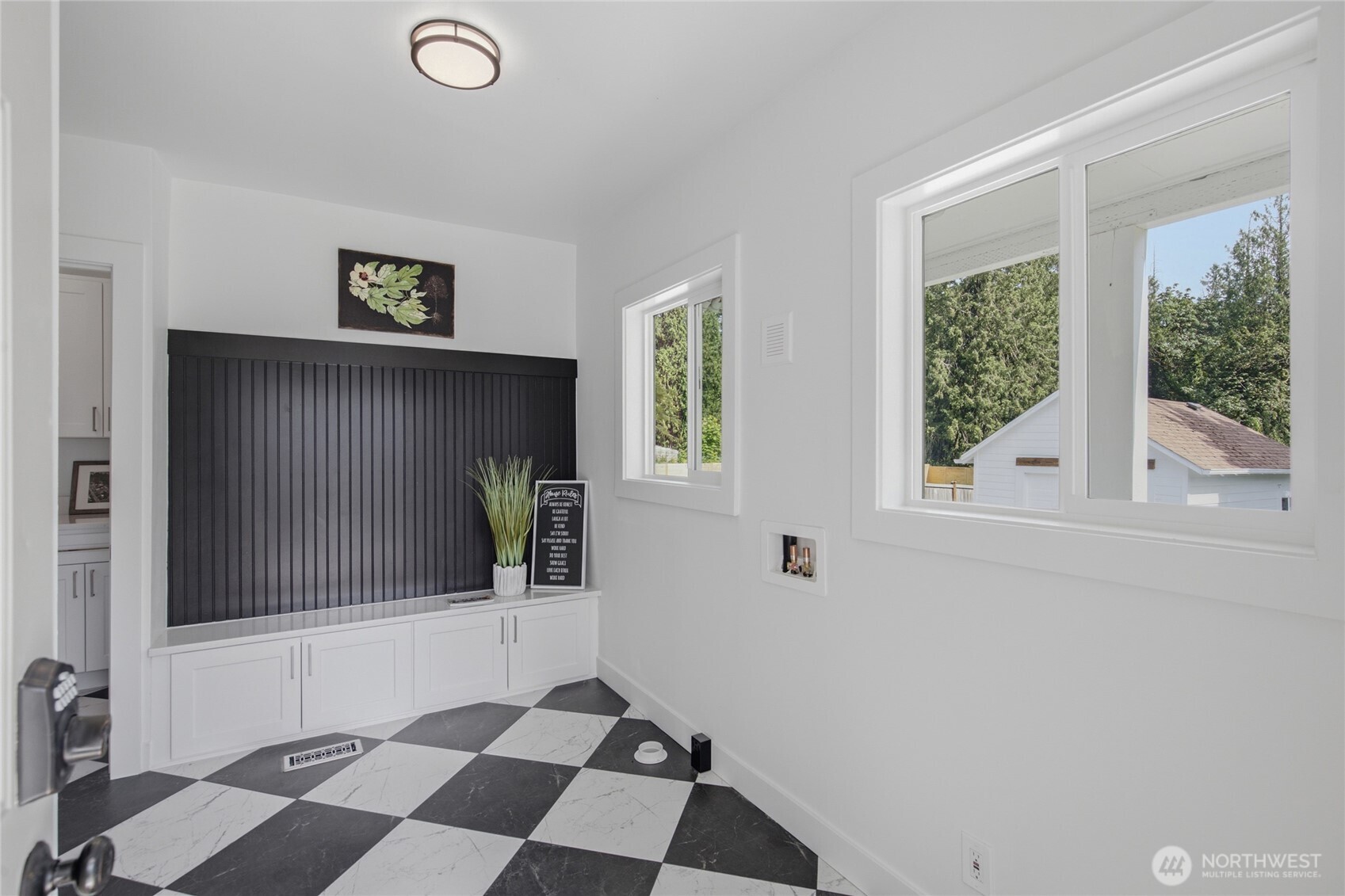 11822 24th Street Property Photo 28