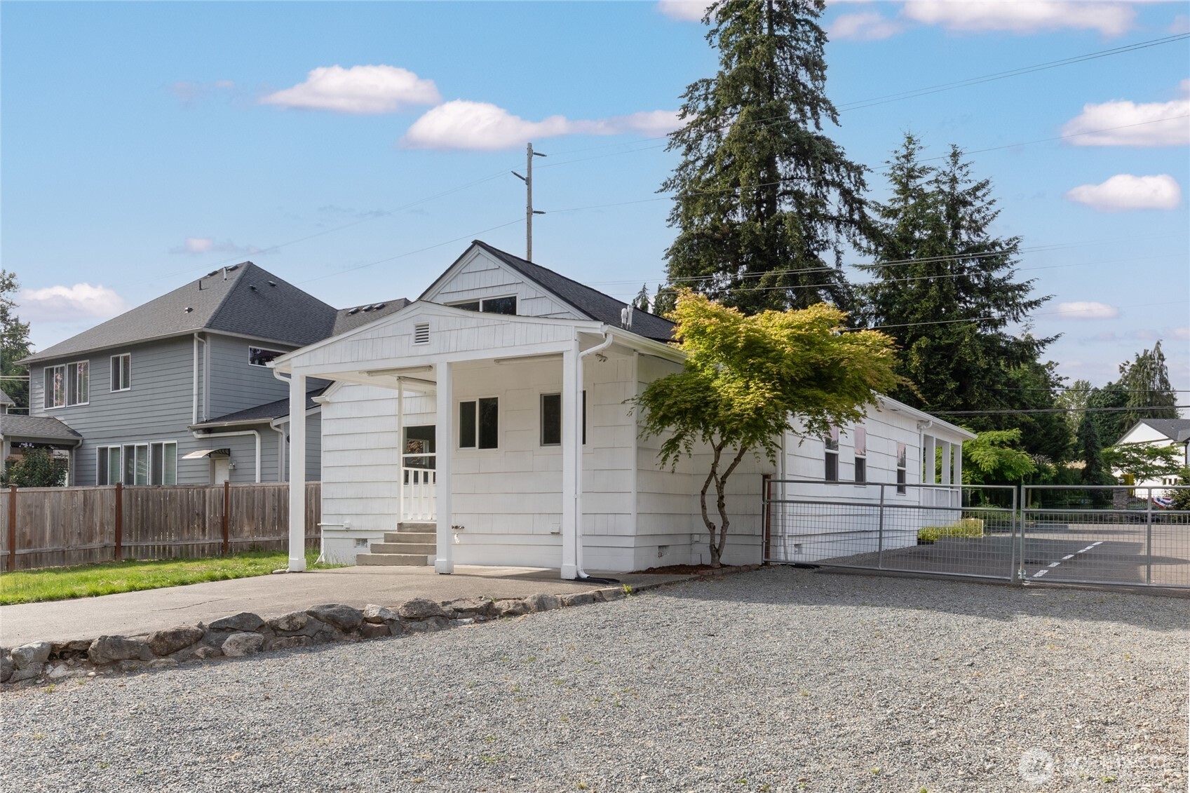 11822 24th Street Property Photo 29