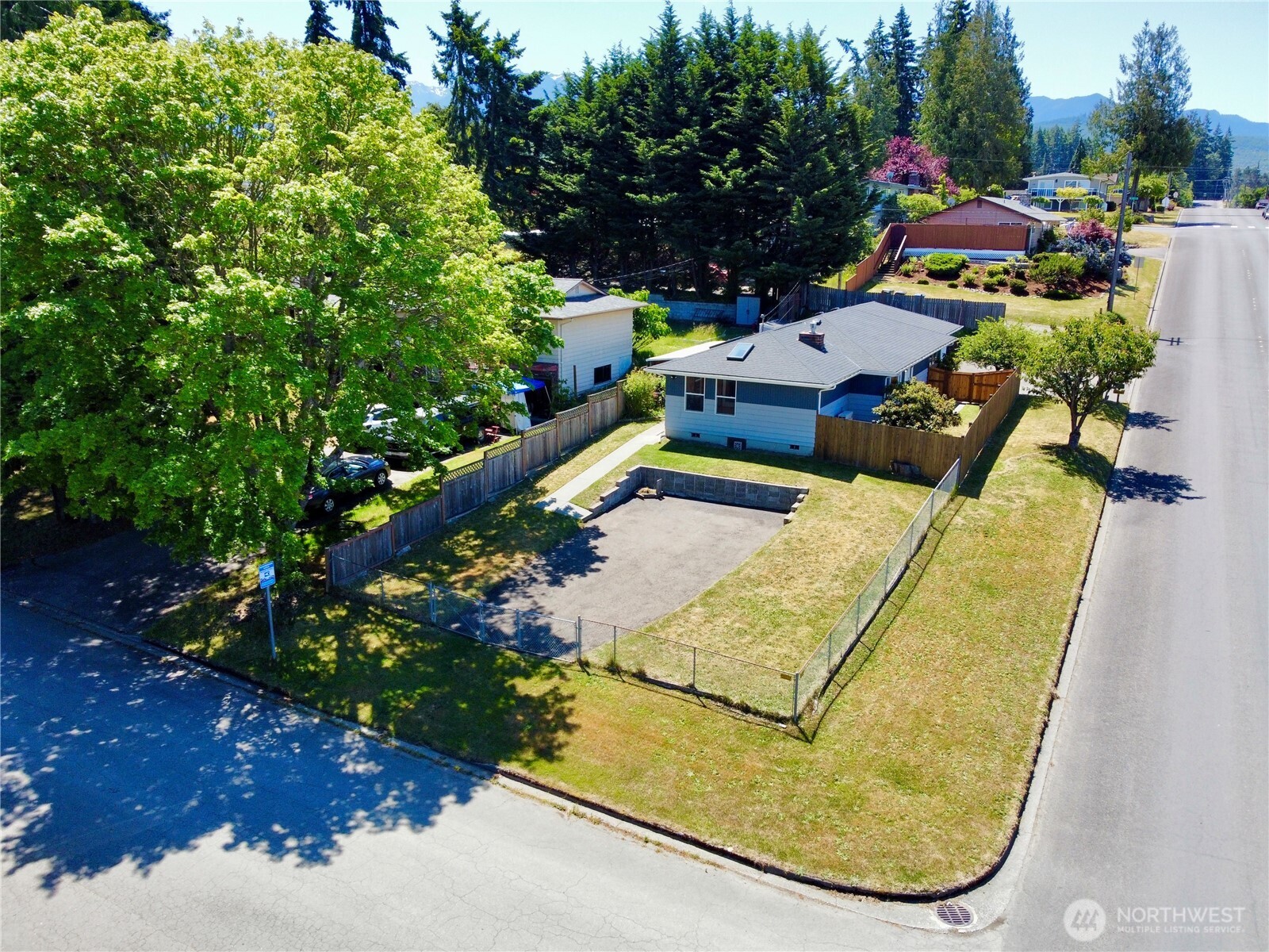 1105 S I St. Property Photo 1
