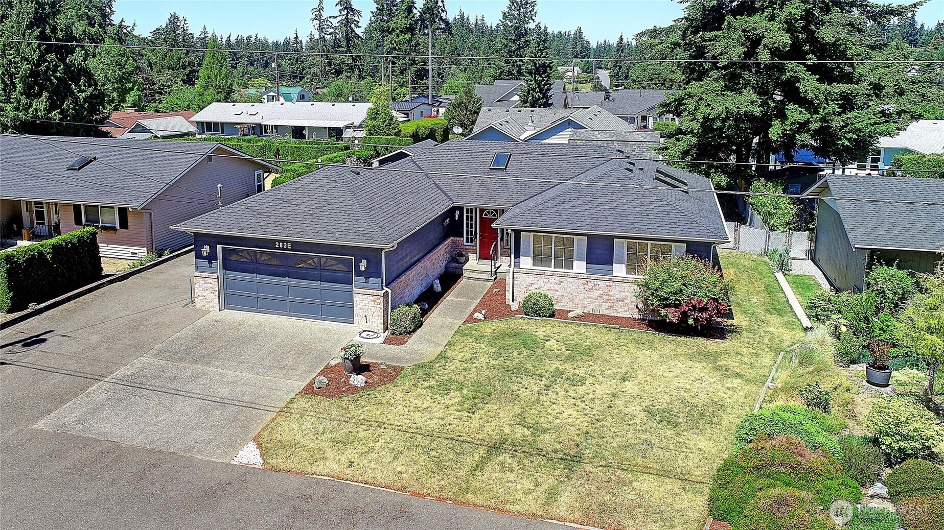 283 Meadow Drive Property Photo 2