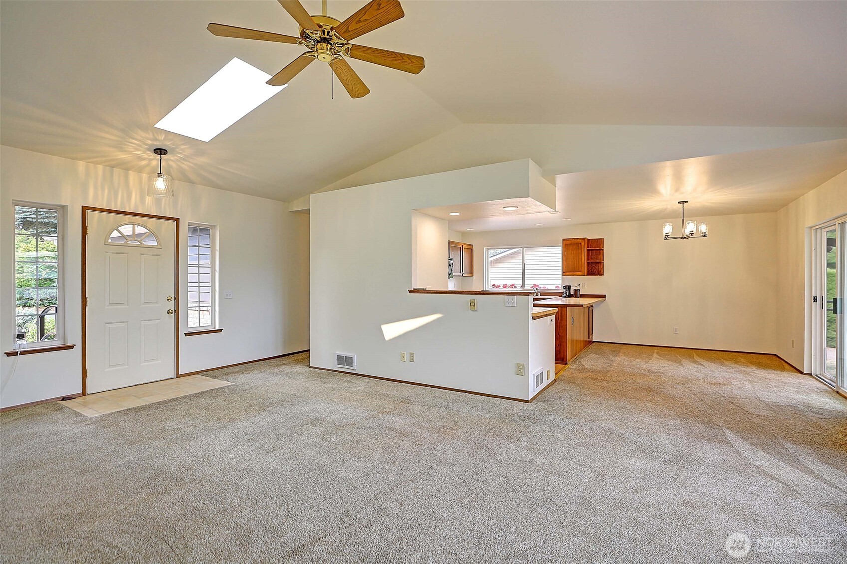 283 Meadow Drive Property Photo 3