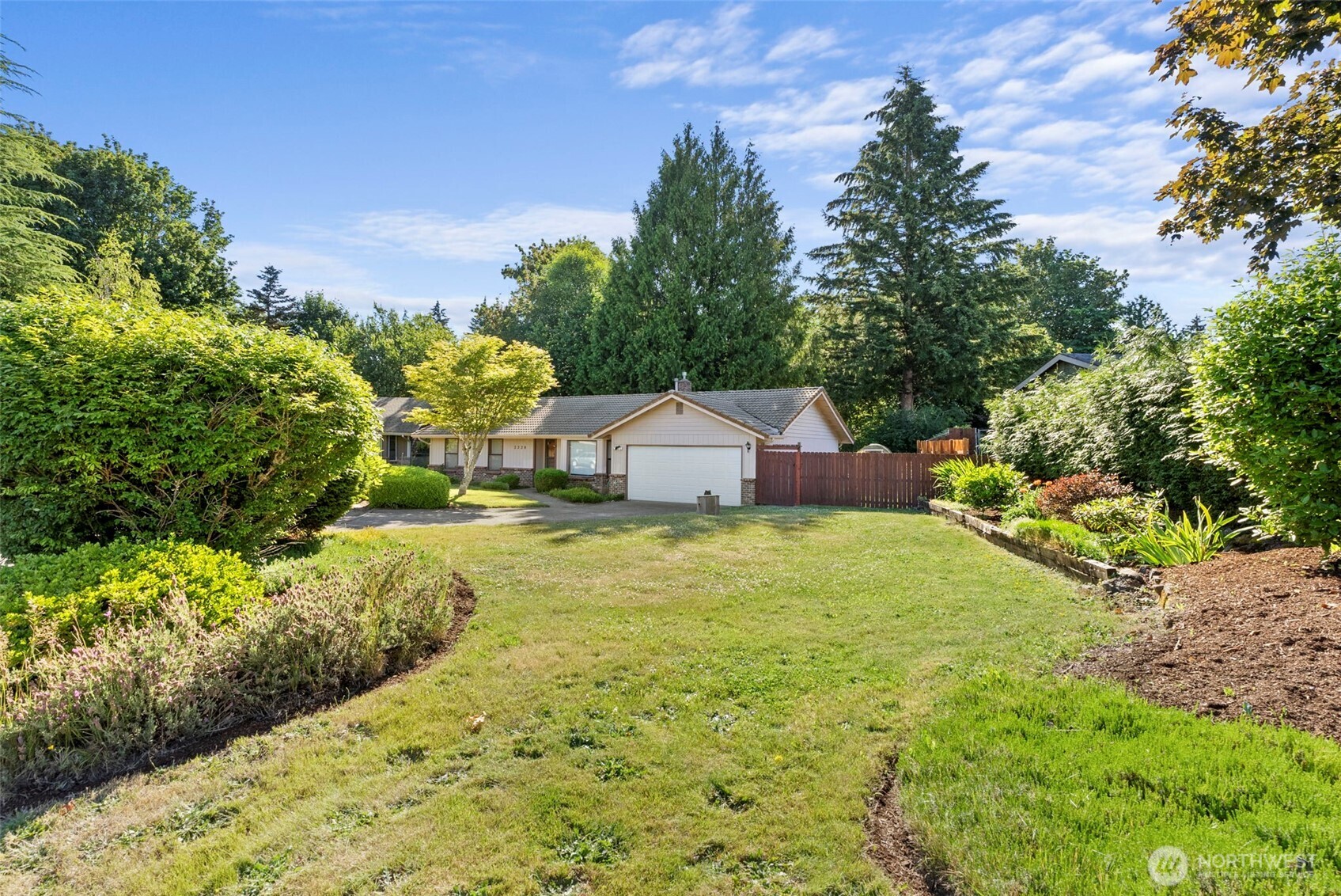 2228 Tandem Court Property Photo 2