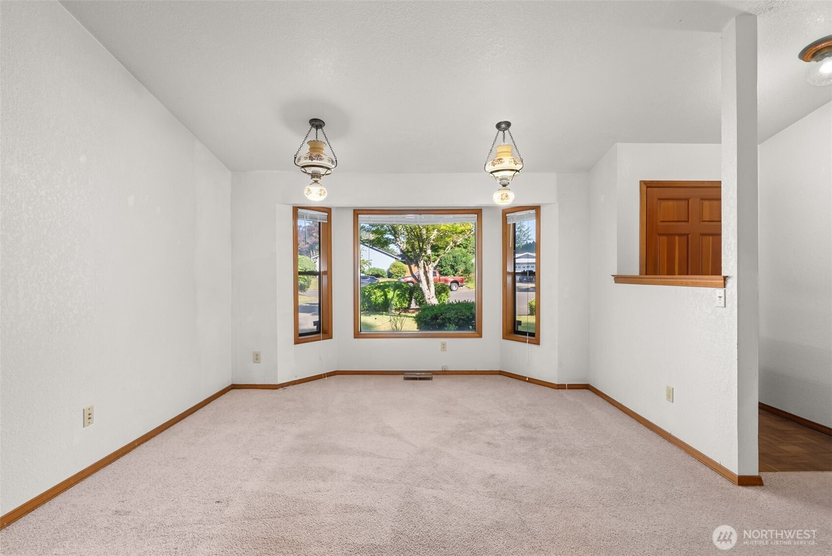 2228 Tandem Court Property Photo 12
