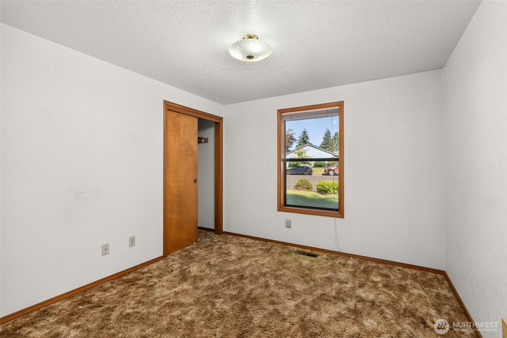 2228 Tandem Court Property Photo 23