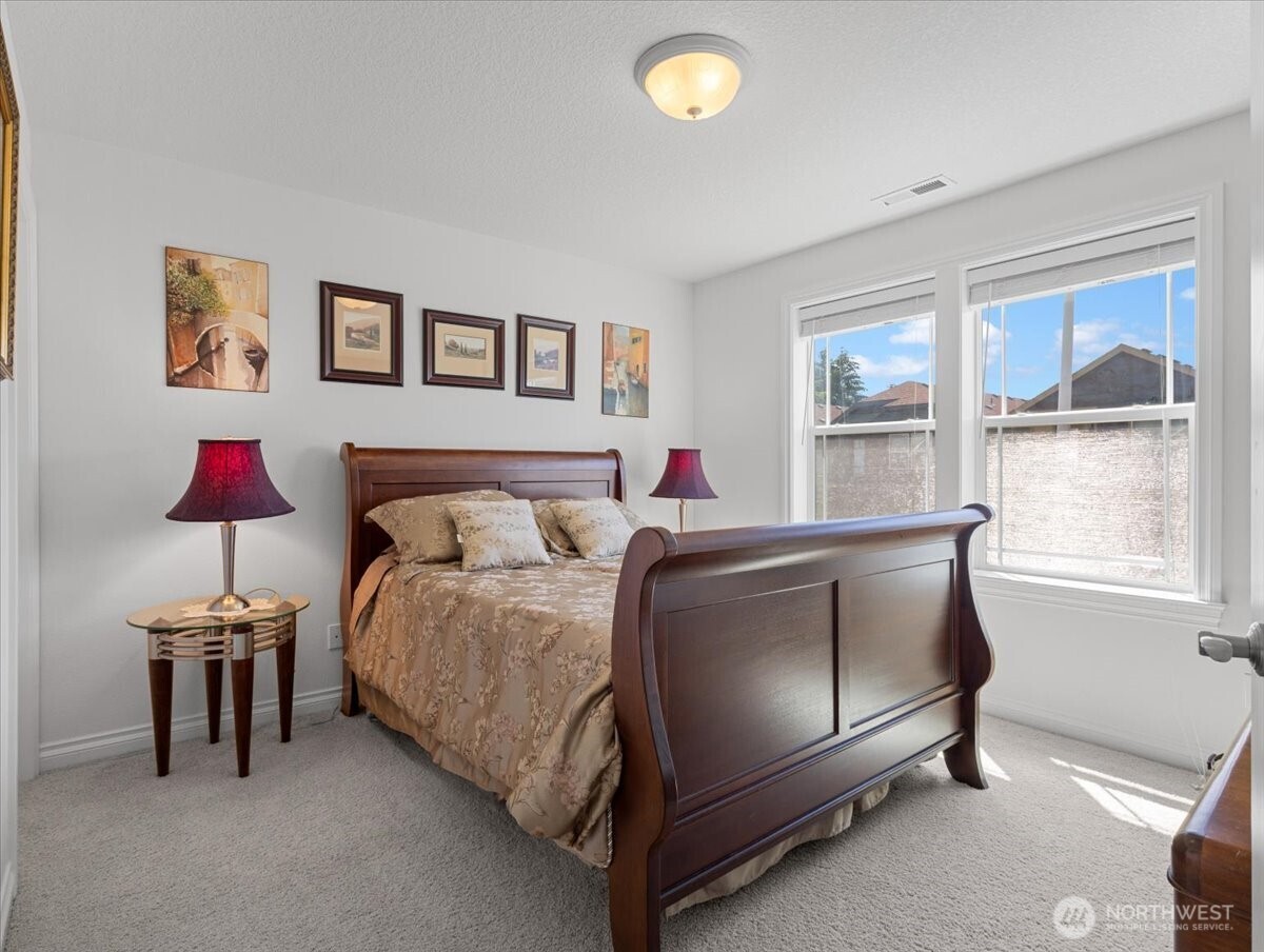 211 Se 198th Place Property Photo 11