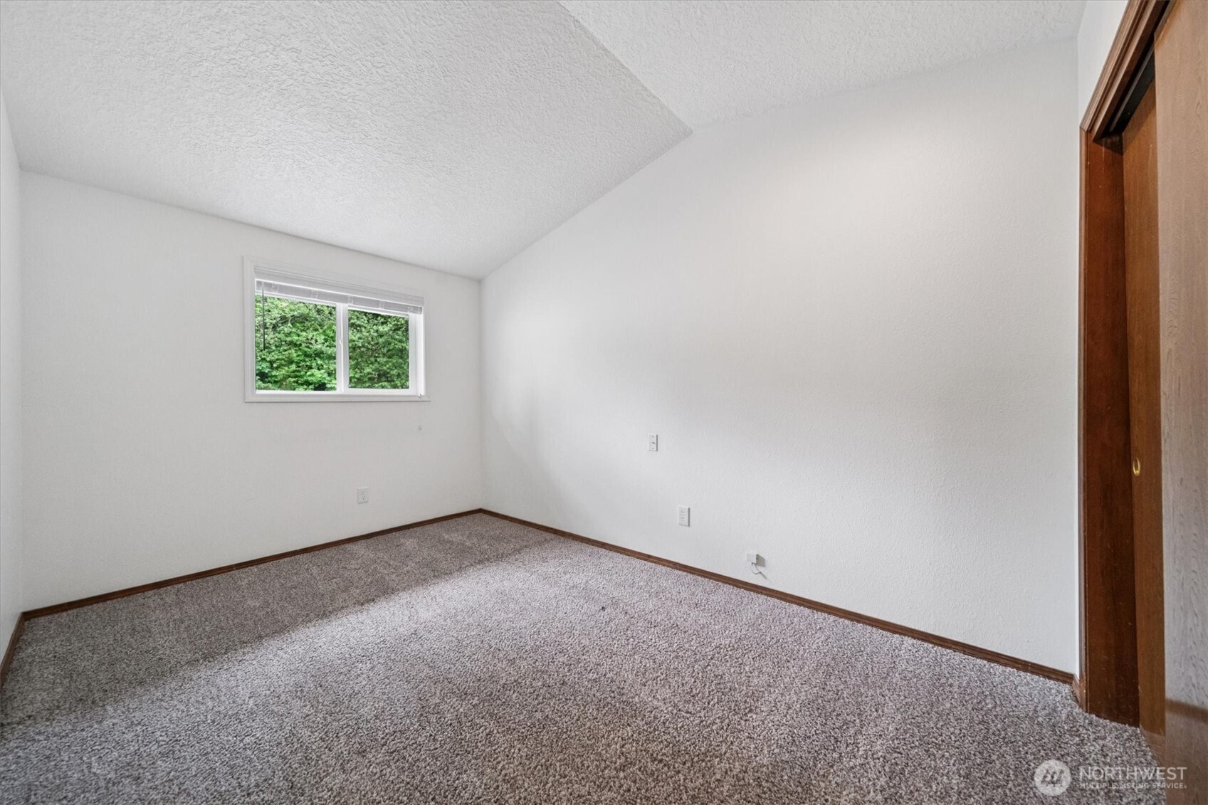26016 Ne 227th Street Property Photo 18