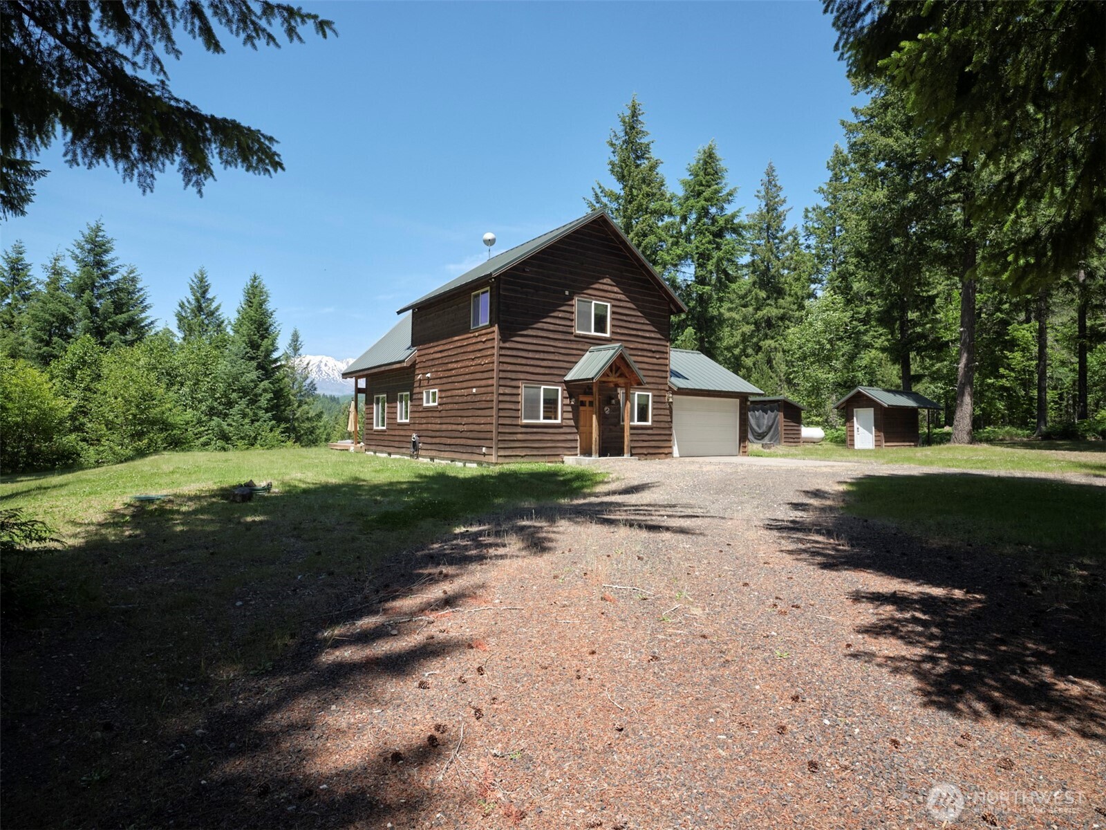 502 Loowit Lane Property Photo 4