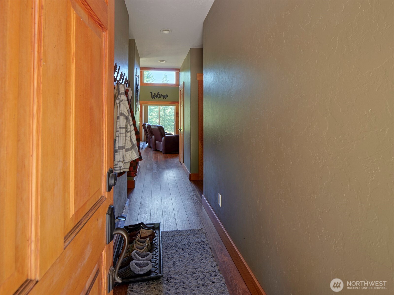 502 Loowit Lane Property Photo 6