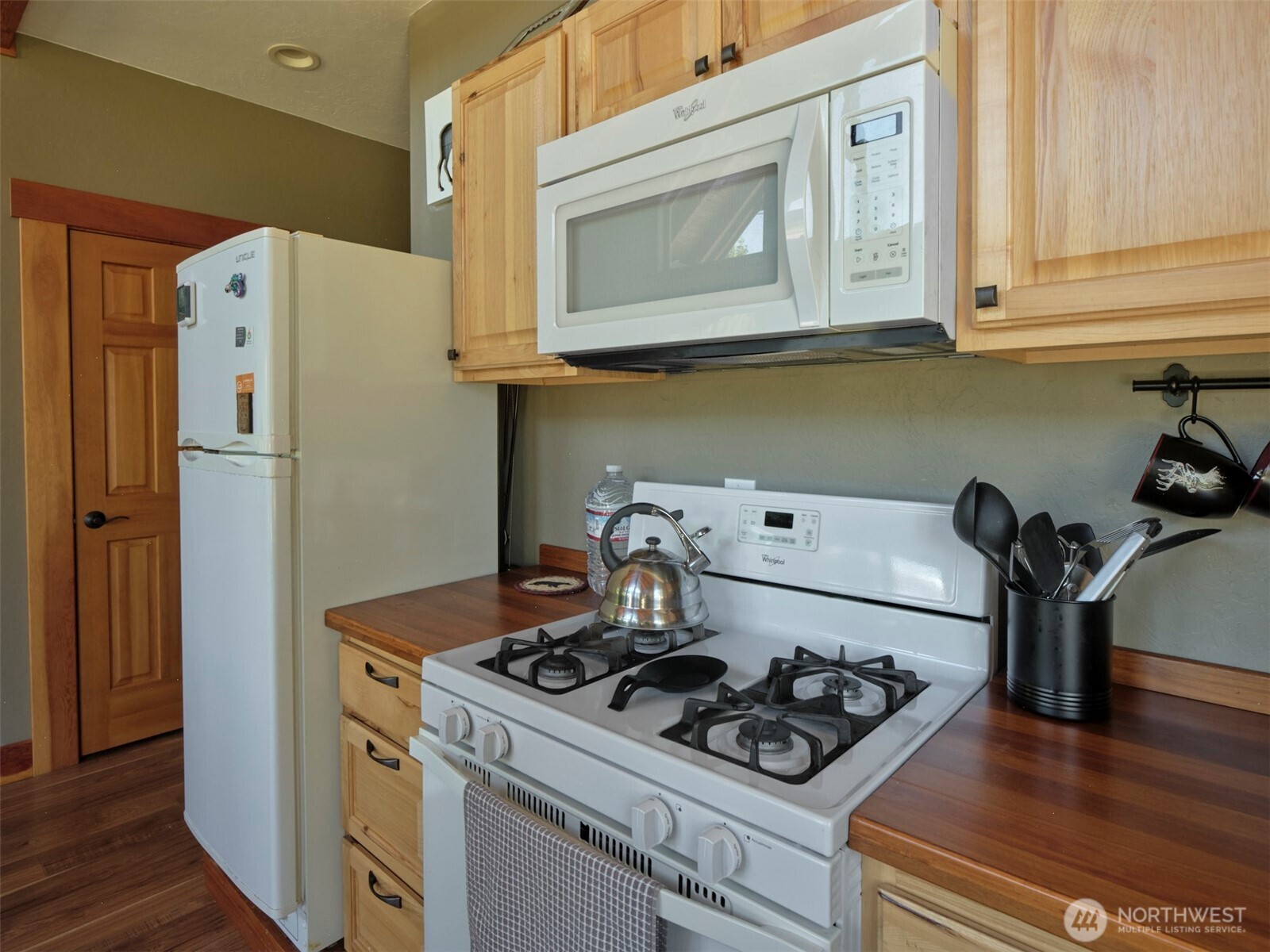 502 Loowit Lane Property Photo 9