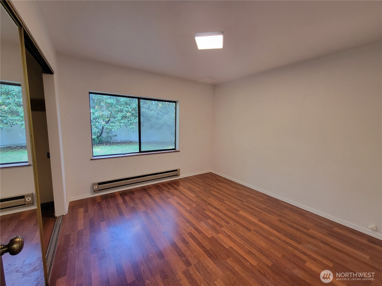111 Ne Briggadun Drive Property Photo 22