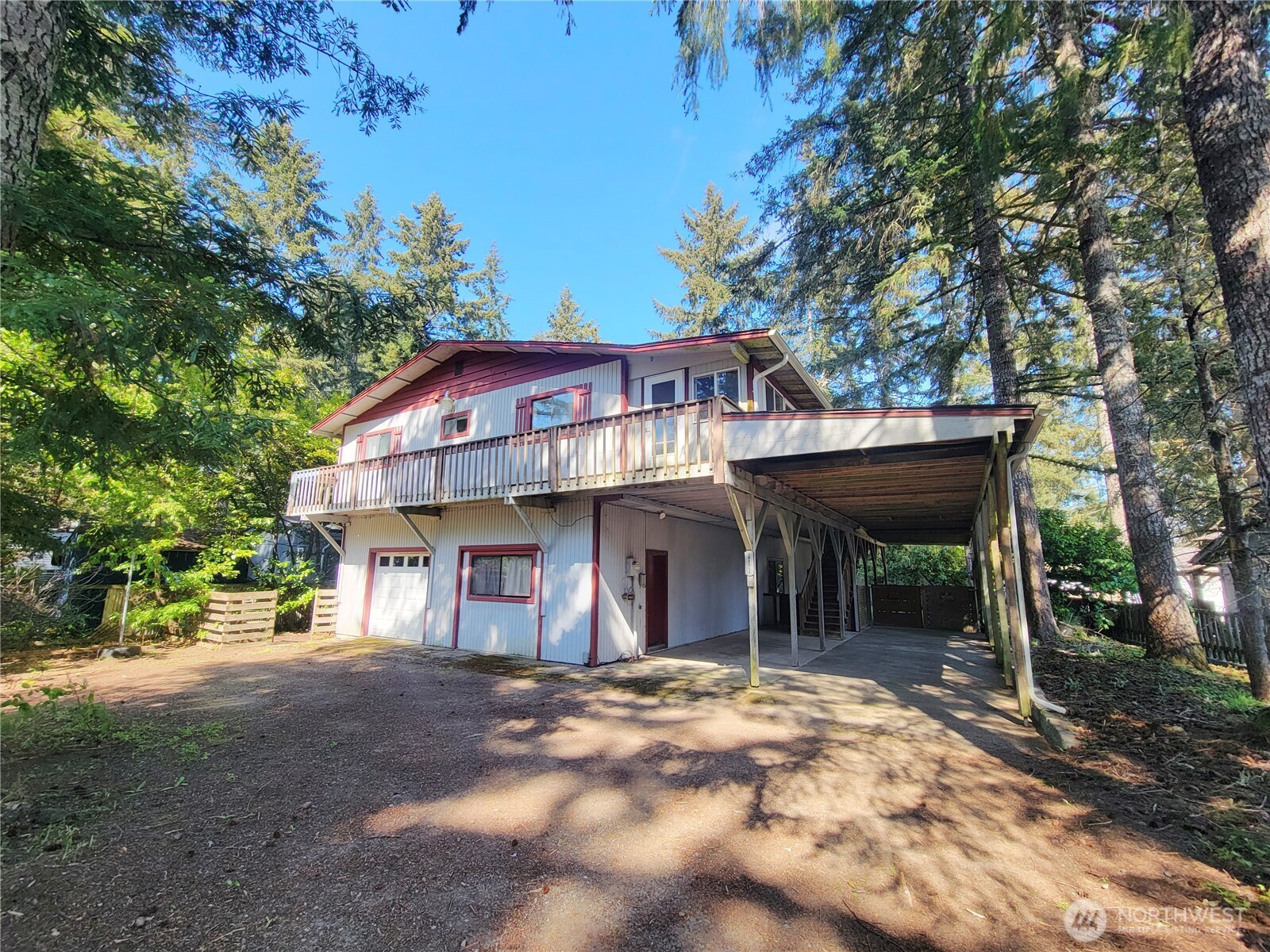 111 Ne Briggadun Drive Property Photo 26