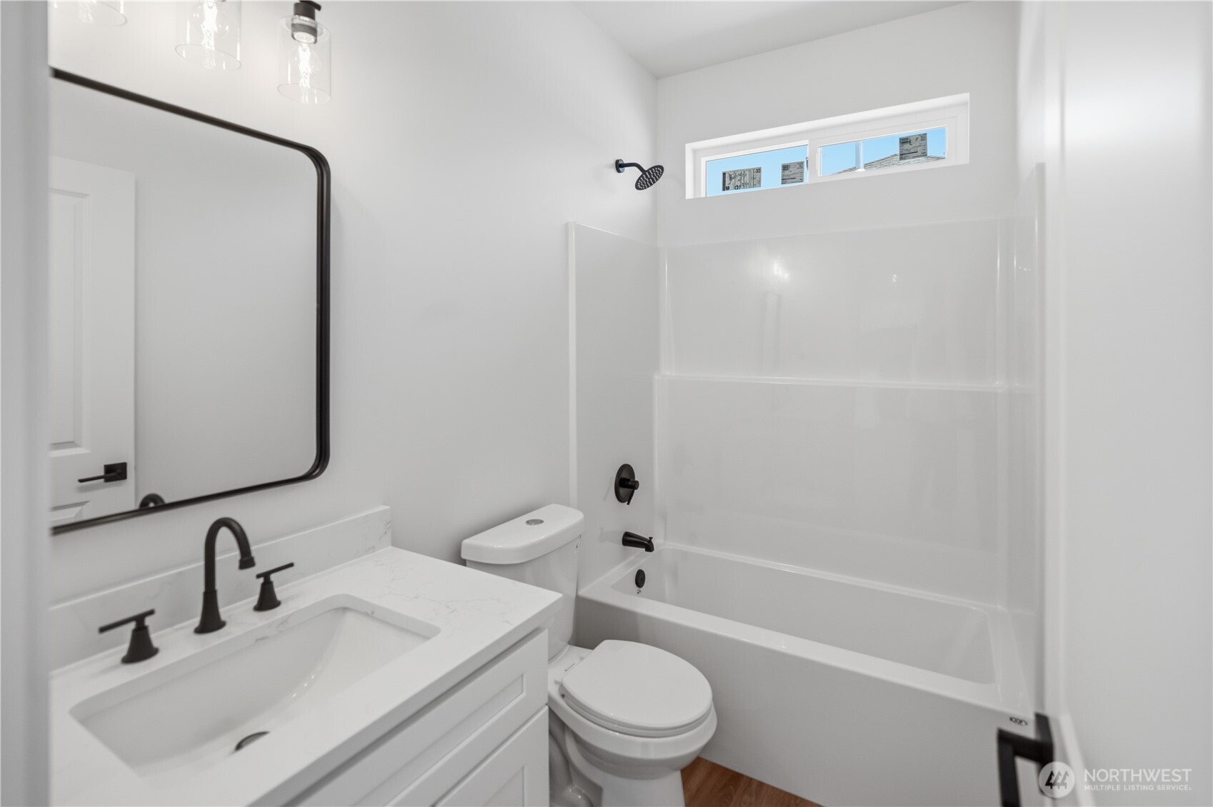 909 Ne 6th Avenue Property Photo 20