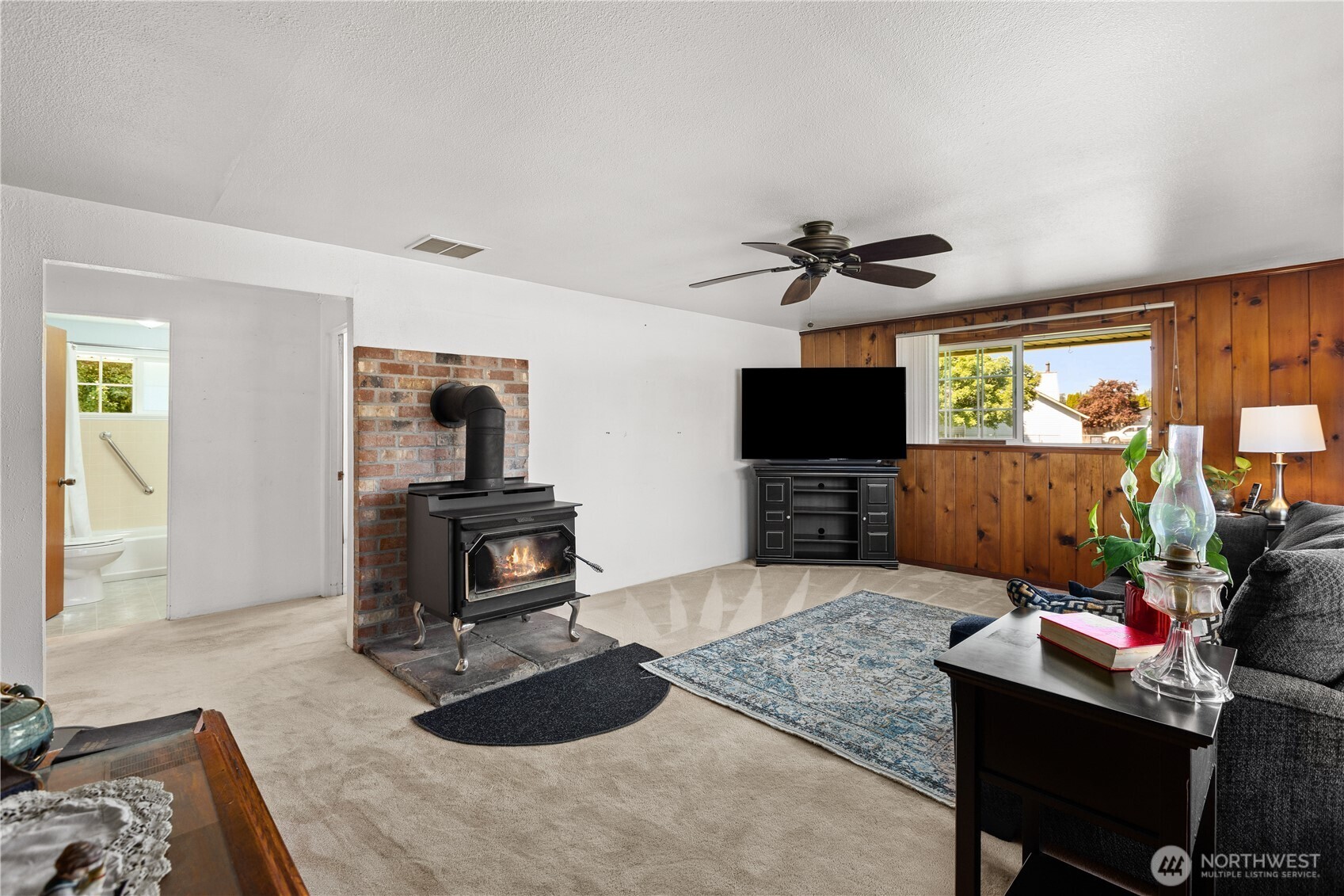 426 4th Avenue Property Photo 5