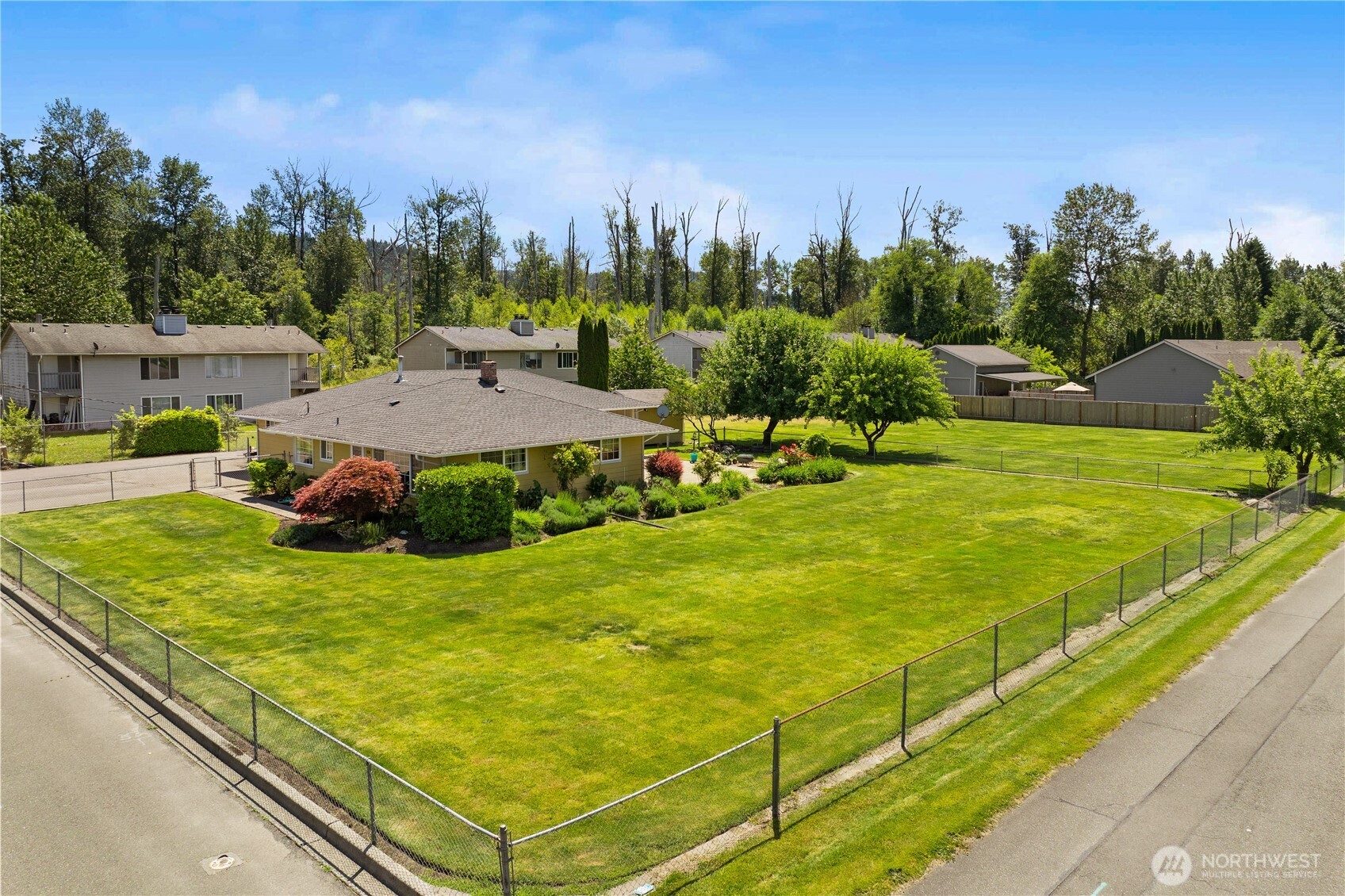 426 4th Avenue Property Photo 19