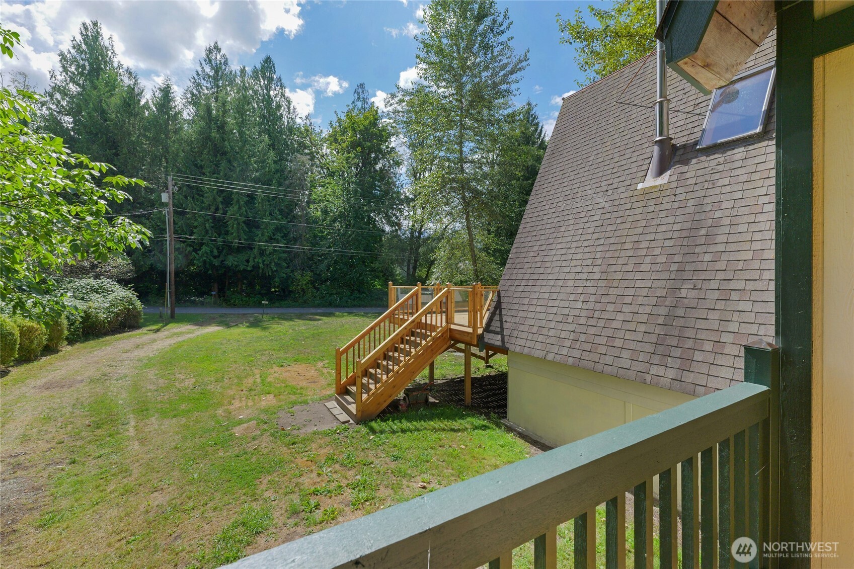 41819 S Shore Drive Property Photo 6