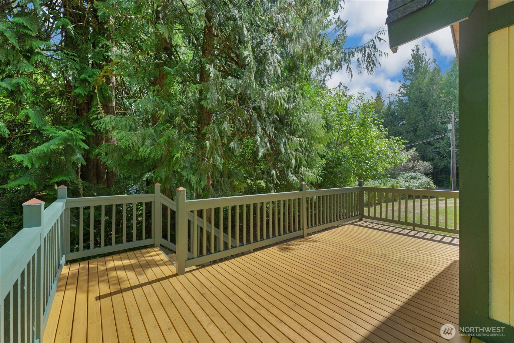 41819 S Shore Drive Property Photo 7