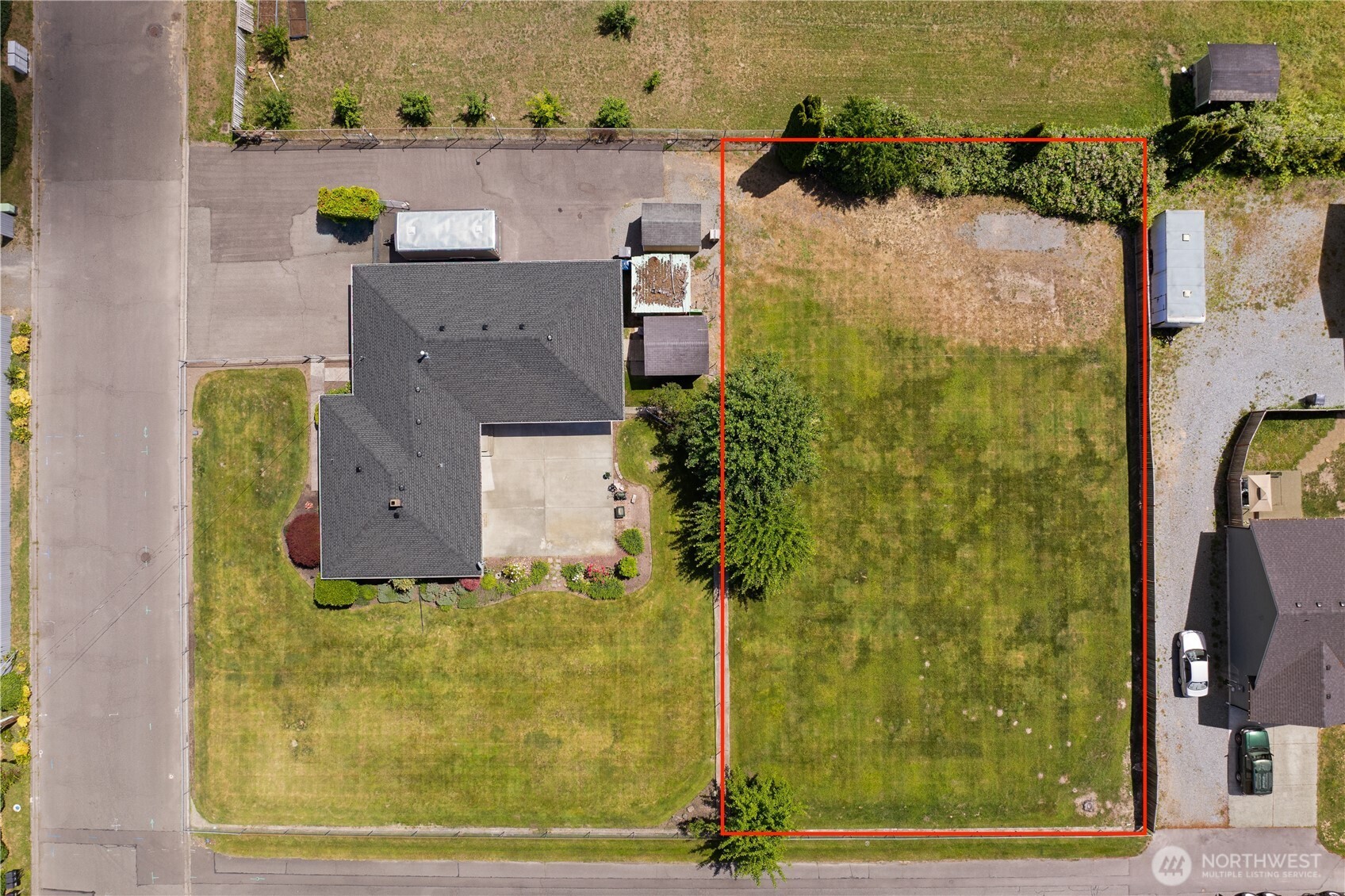 428 4th Avenue Property Photo 2