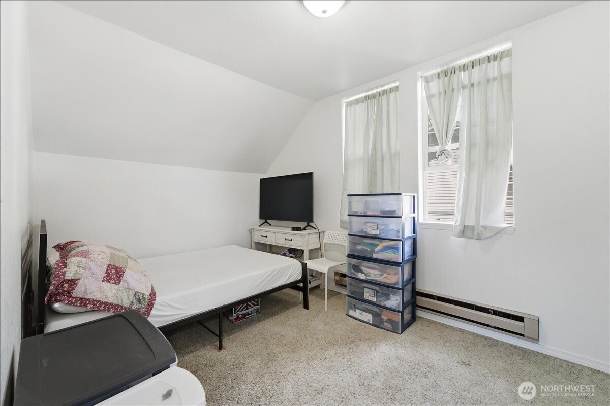 330 W Highland Avenue Property Photo 30