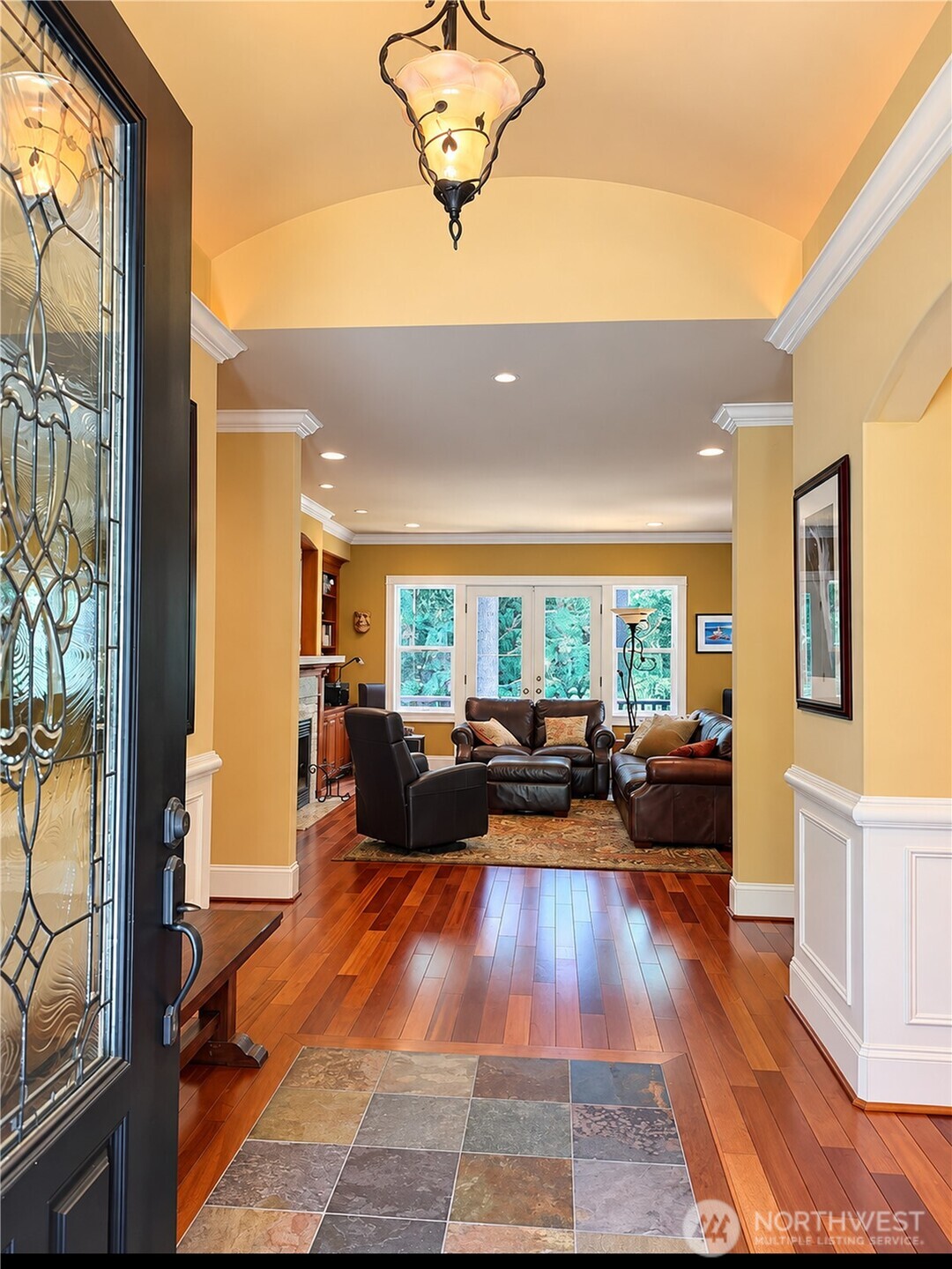 18210 Homeview Drive Property Photo 4