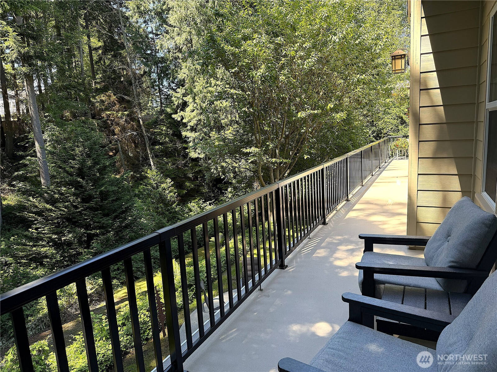18210 Homeview Drive Property Photo 32