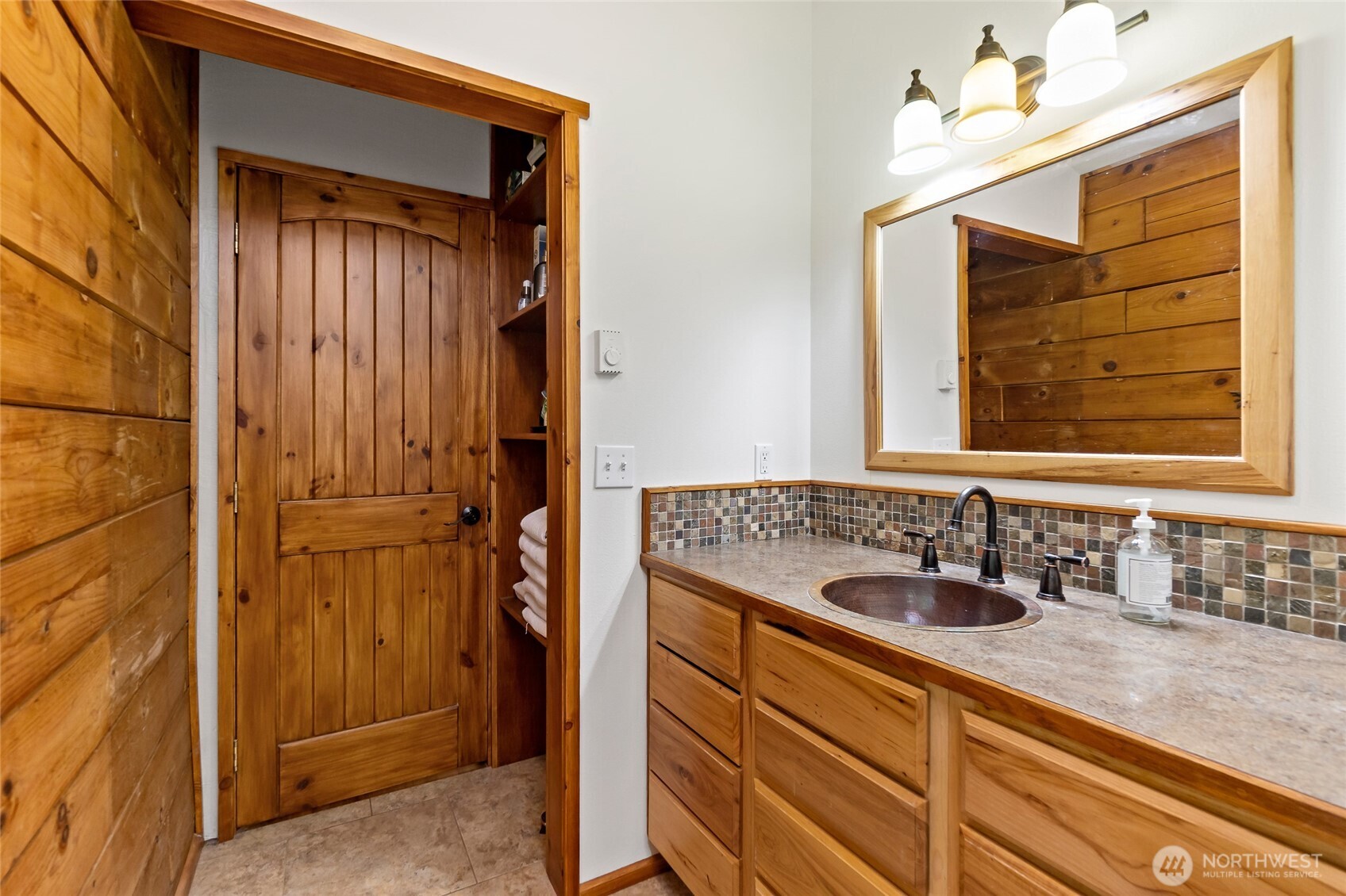 1350 E Webb Hill Road Property Photo 20