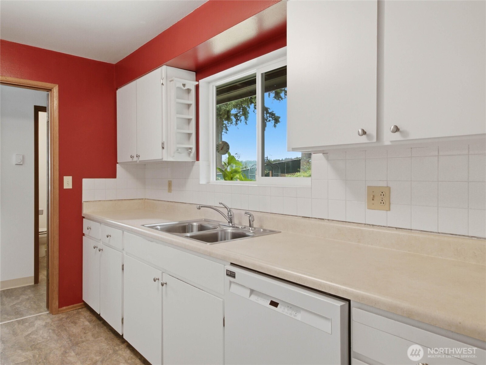 530 Ne David Drive Property Photo 13