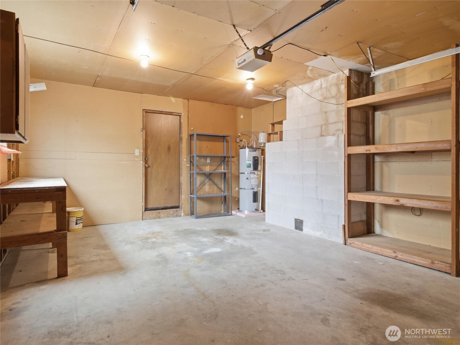 530 Ne David Drive Property Photo 33