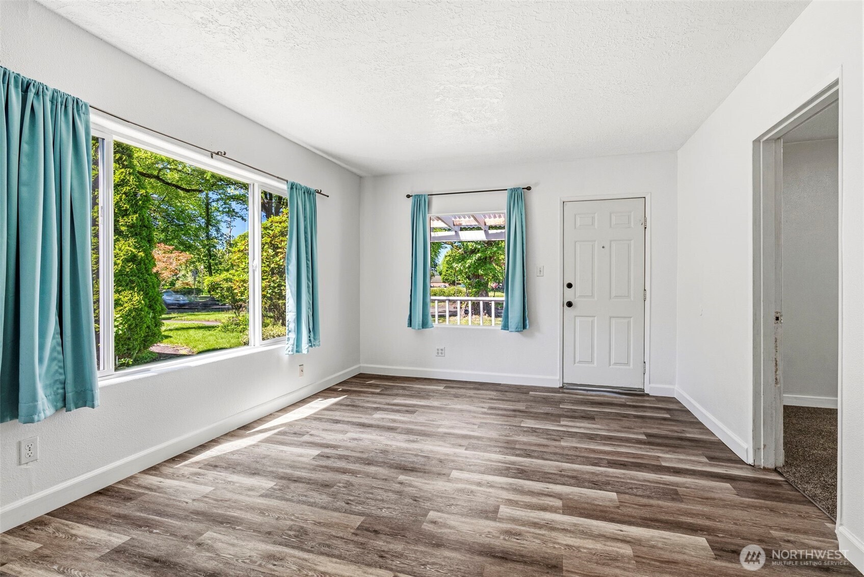 1821 Nichols Boulevard Property Photo 2
