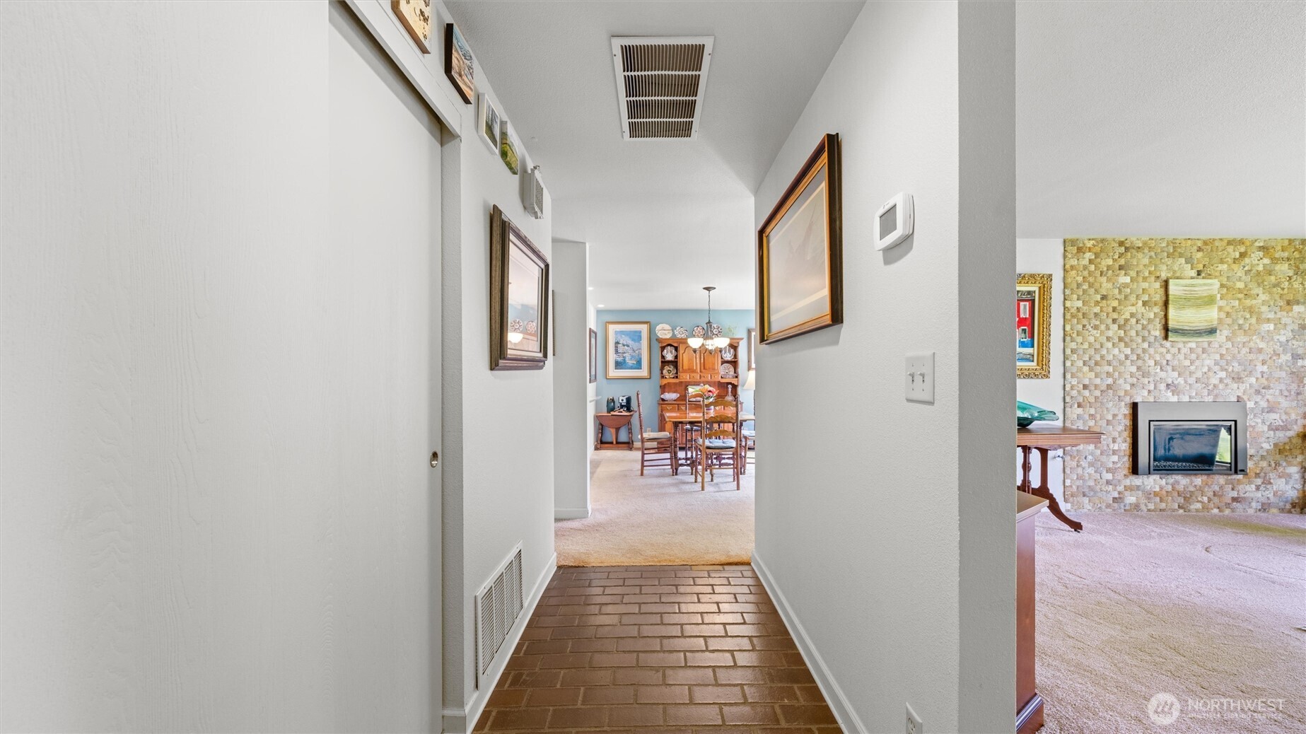 601 Village Way 53 Property Photo 3