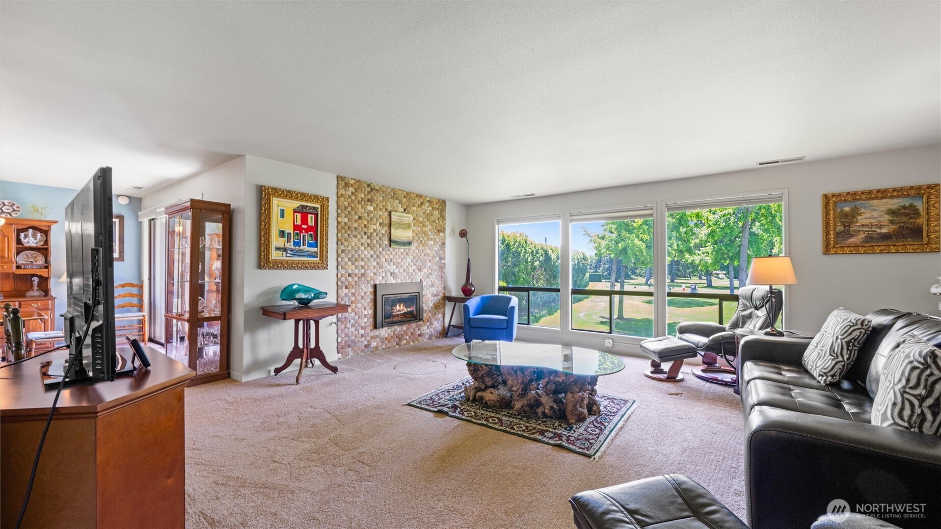 601 Village Way 53 Property Photo 4