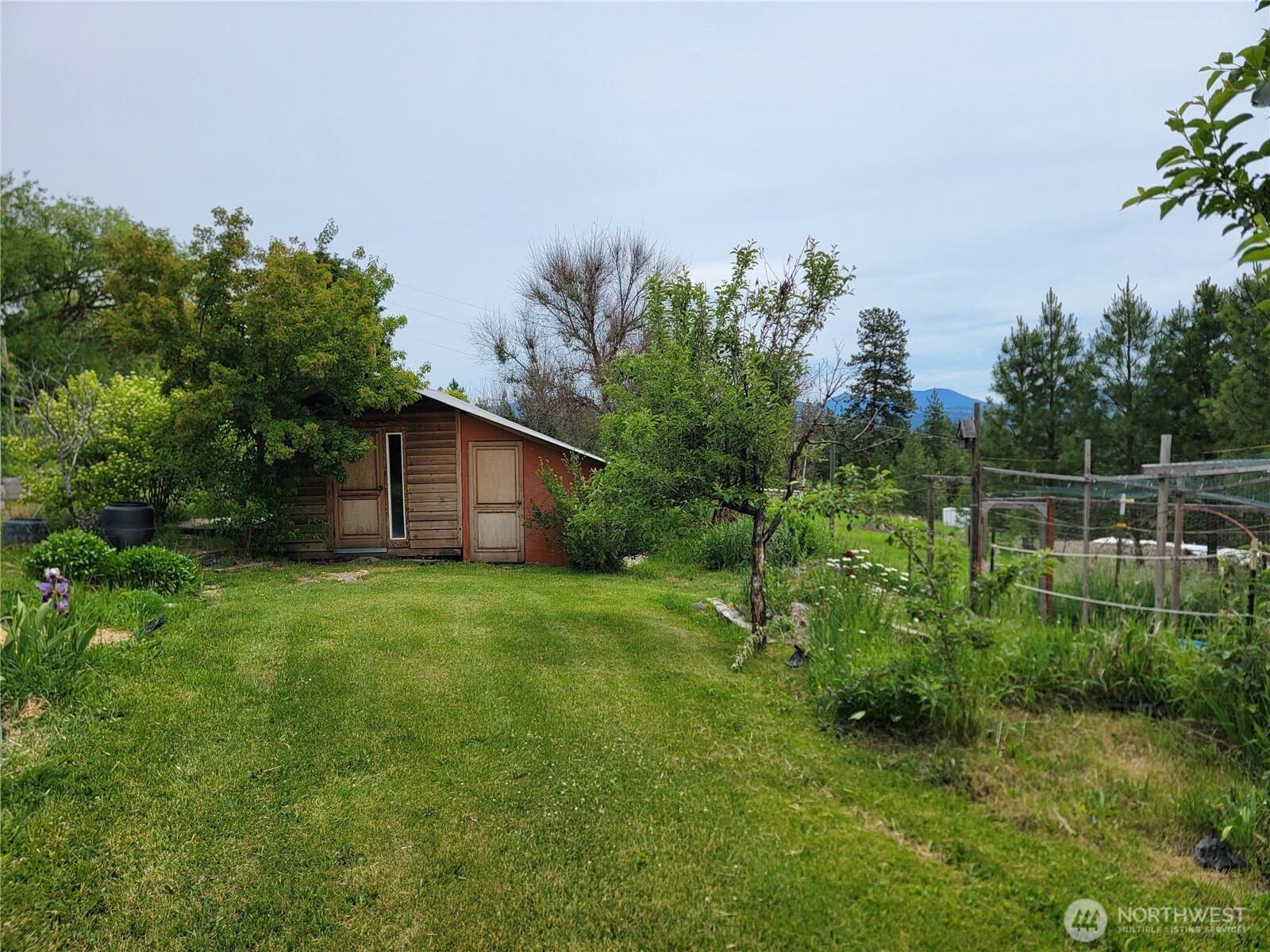 220 Center Road Property Photo 23
