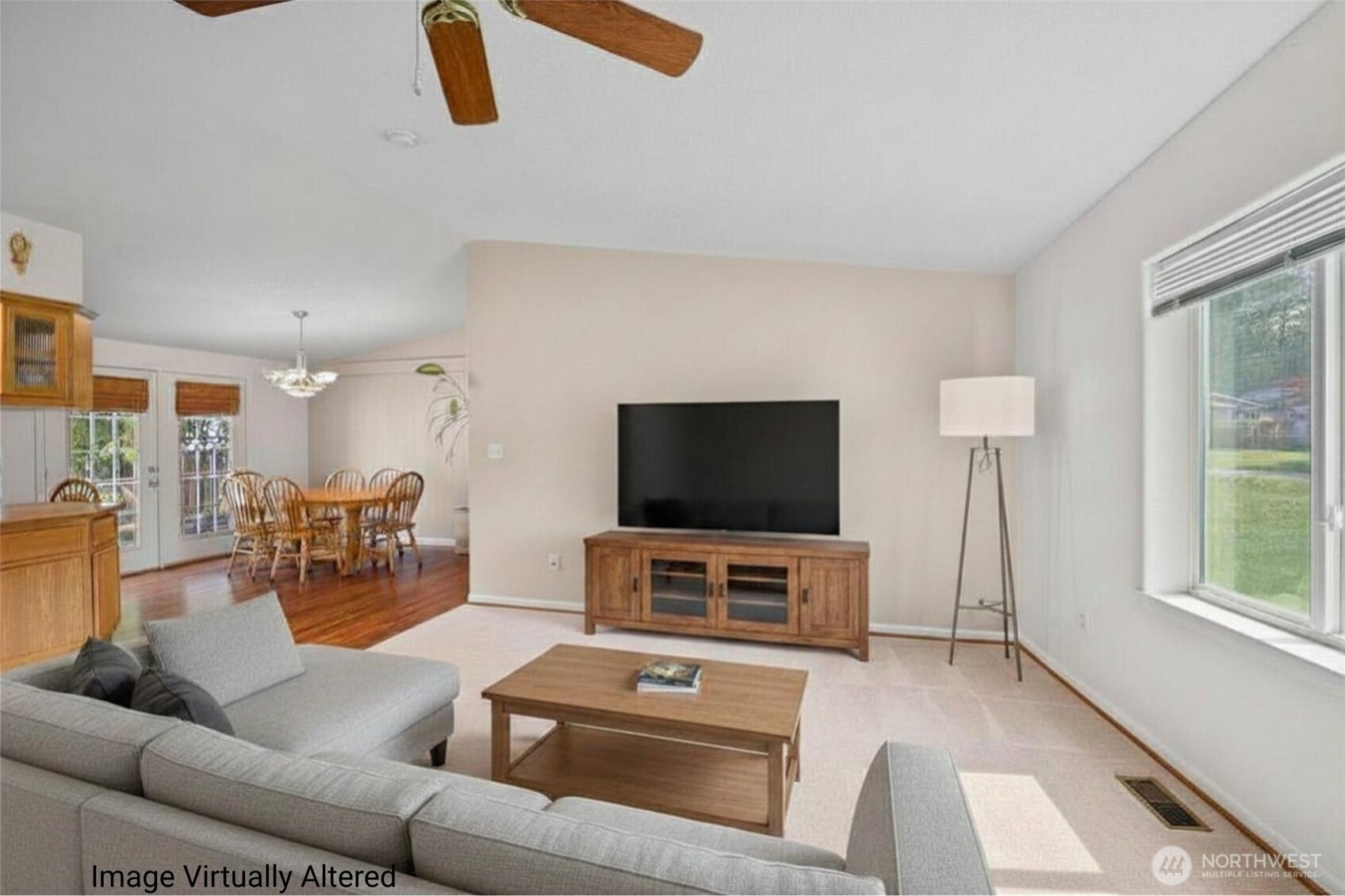 4230 Cody Road Property Photo 5