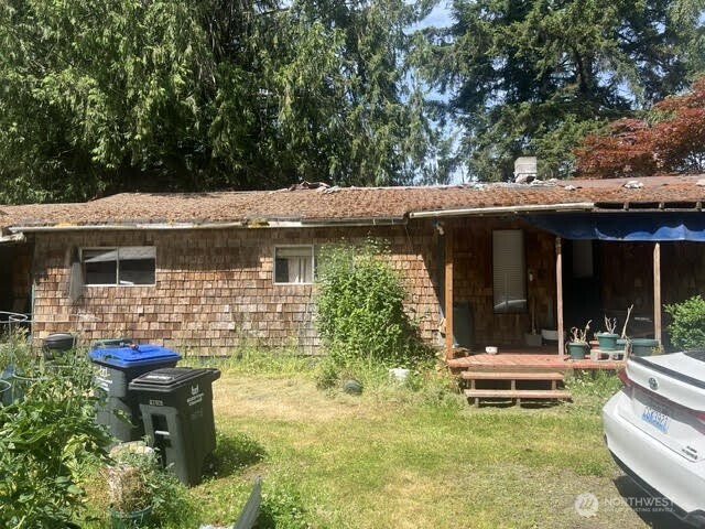 10395 NE Pine Way Property Photo 1