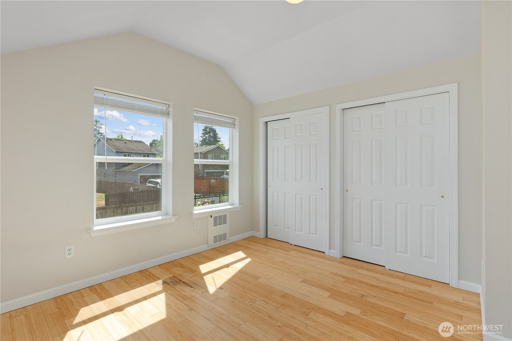 4127 E T Street Property Photo 14