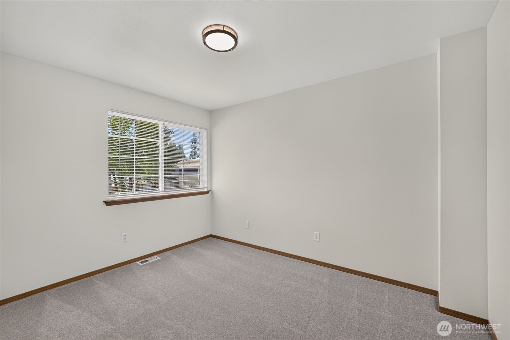 4929 104th Place Property Photo 20