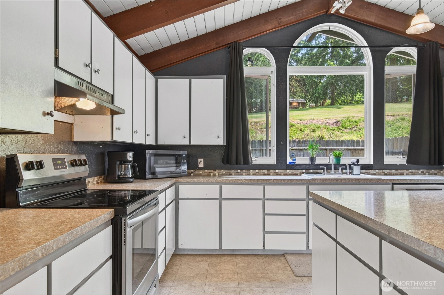 103 Pare Road Property Photo 11