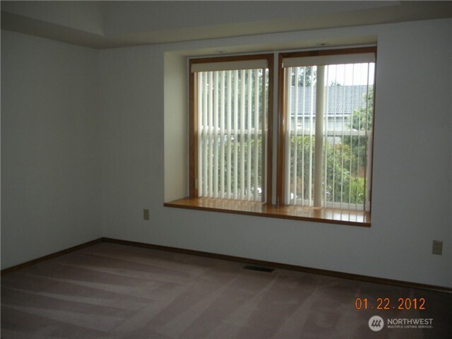 91 Brittany Lane Property Photo 8