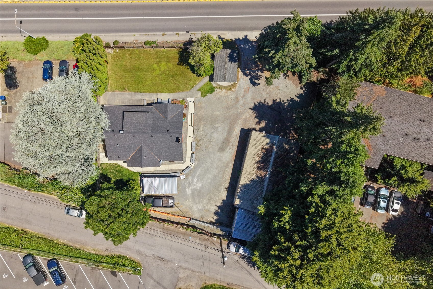 13025 Ambaum Boulevard A & B Property Photo 37