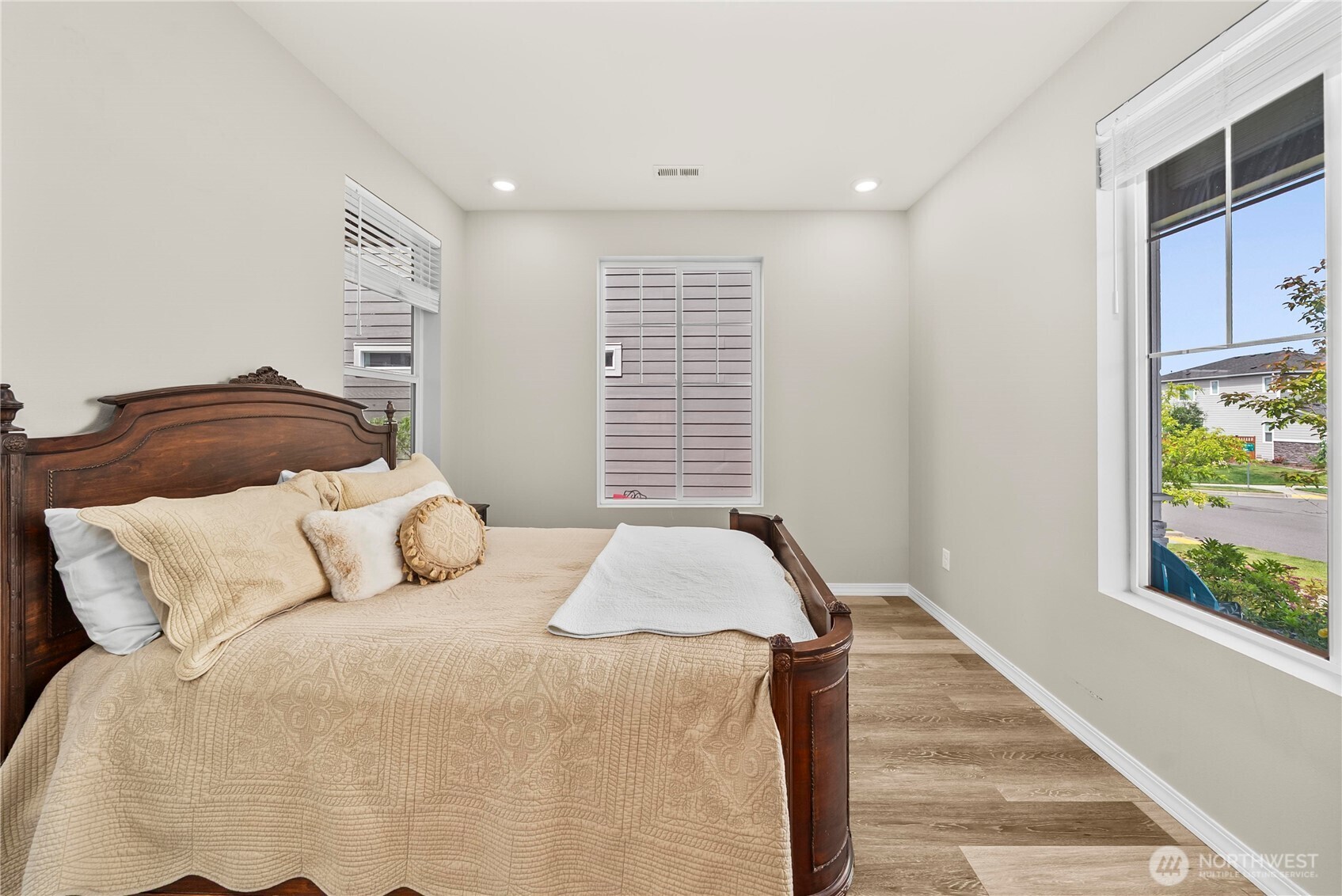 17503 154th Street Property Photo 18