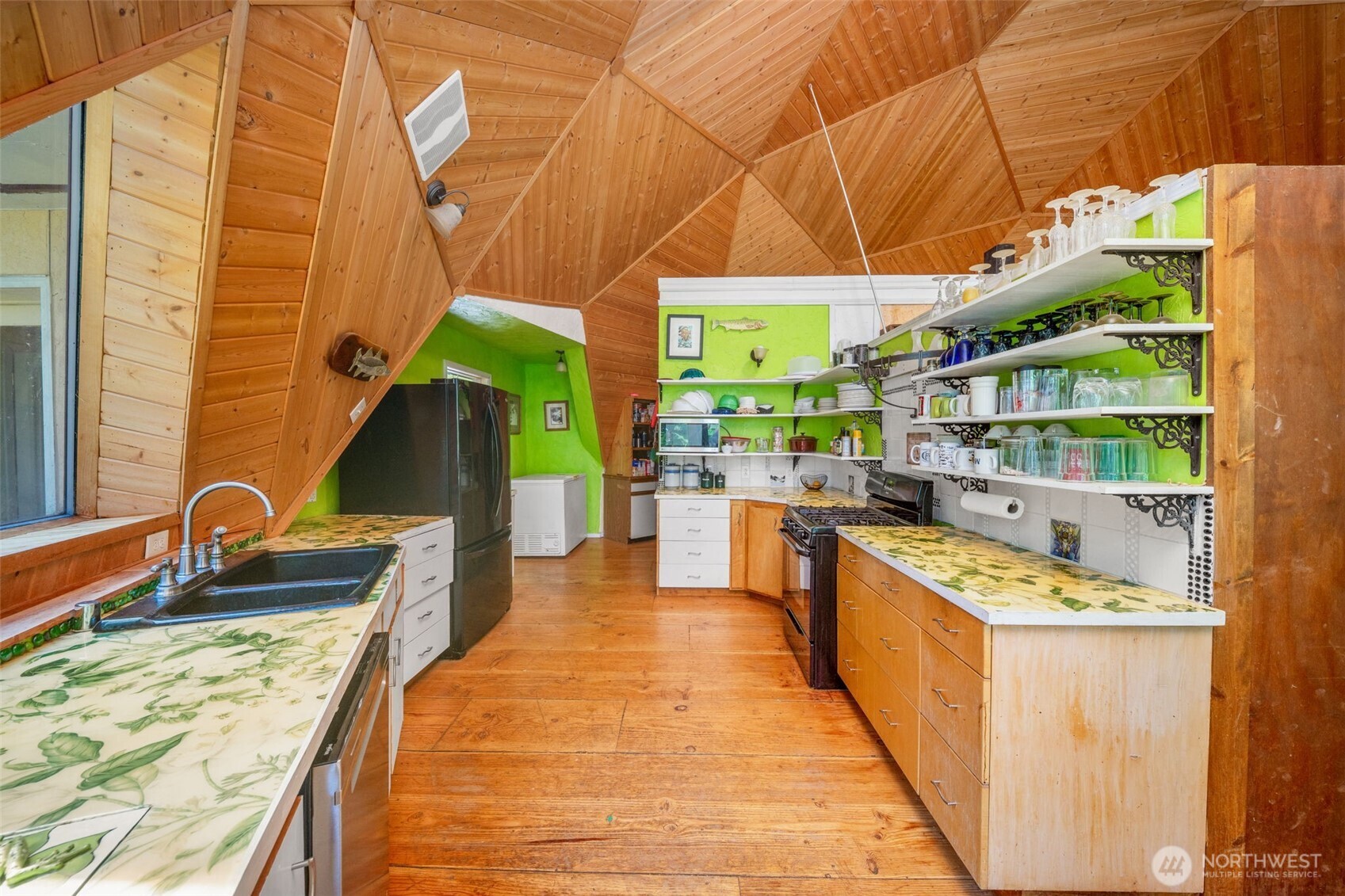 12 Se Oyster Beach Road Property Photo 4