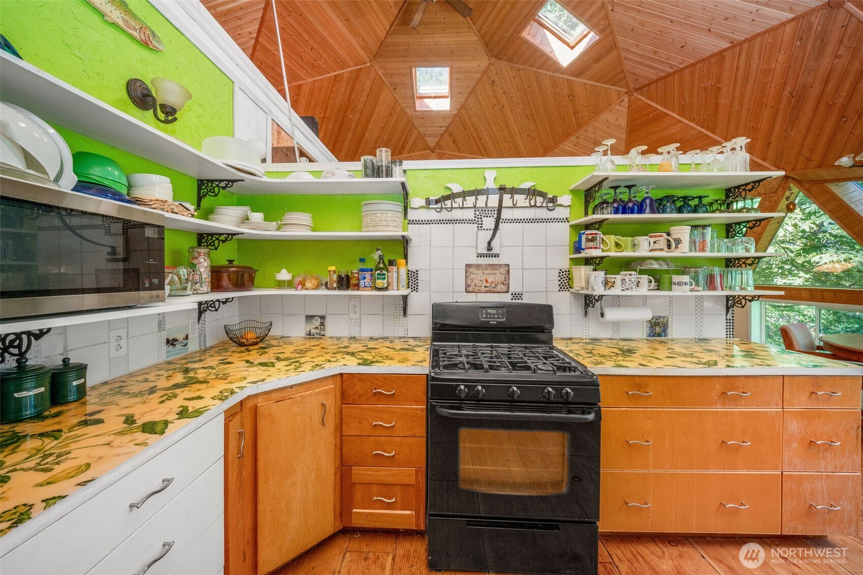 12 Se Oyster Beach Road Property Photo 6
