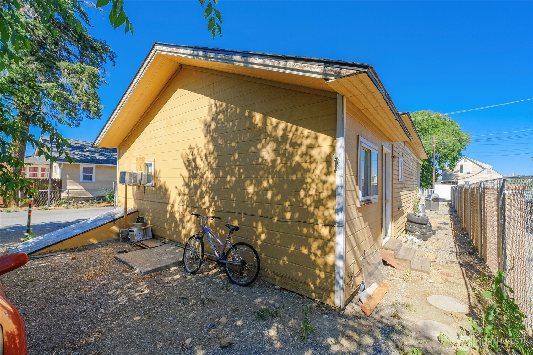 814 816 Cascade Street Property Photo 6
