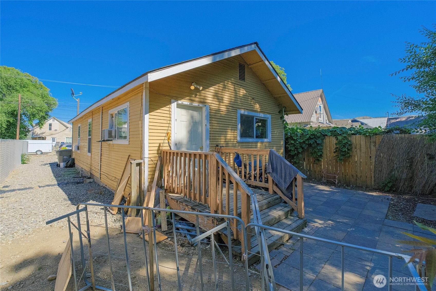 814 816 Cascade Street Property Photo 8